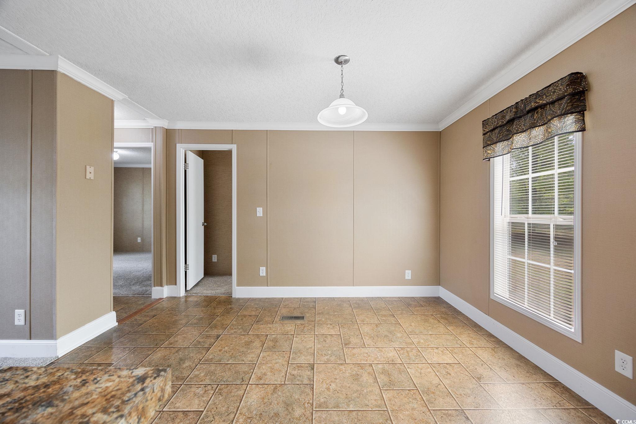 127 Quail Run Rd. Property Photo 15