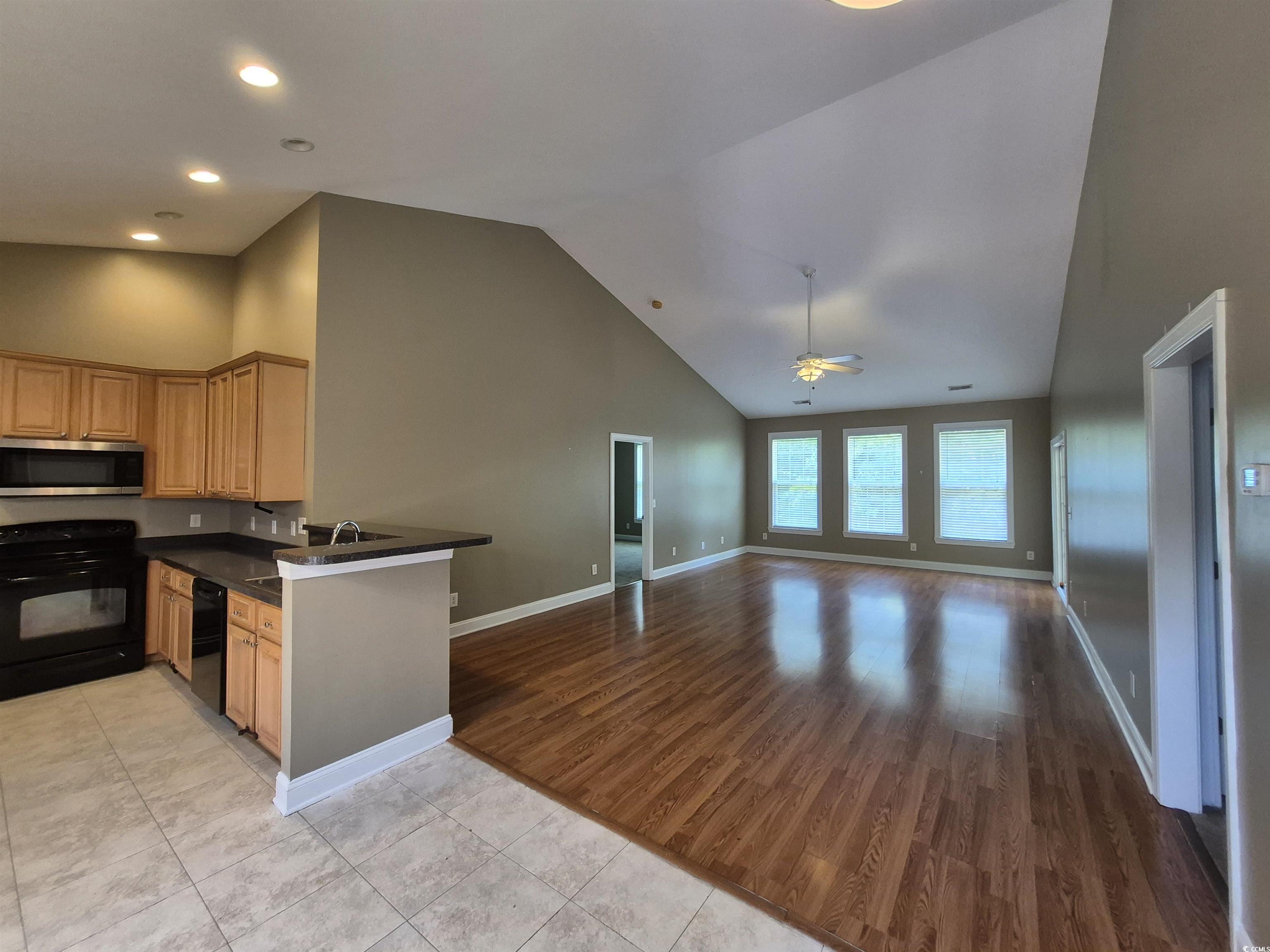 244 Colby Ct. Property Photo 2