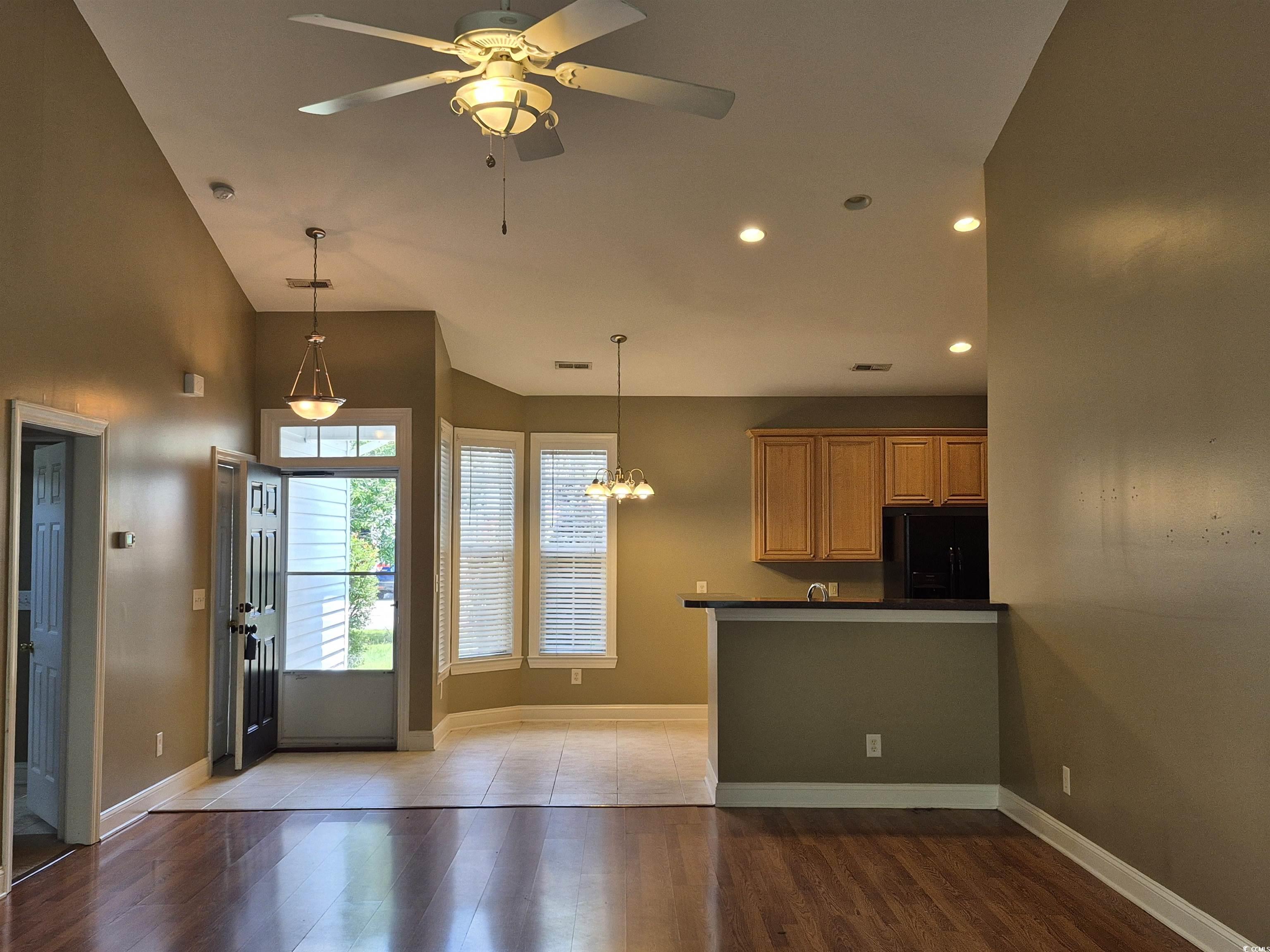 244 Colby Ct. Property Photo 6