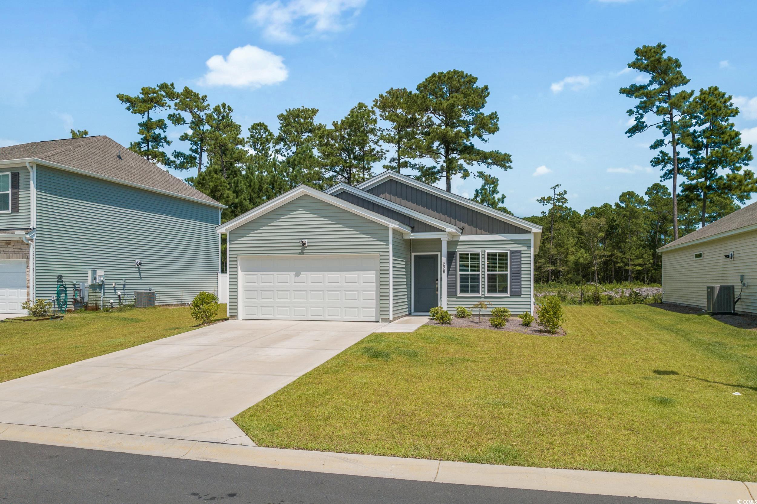 228 Averyville Dr. Property Photo 1