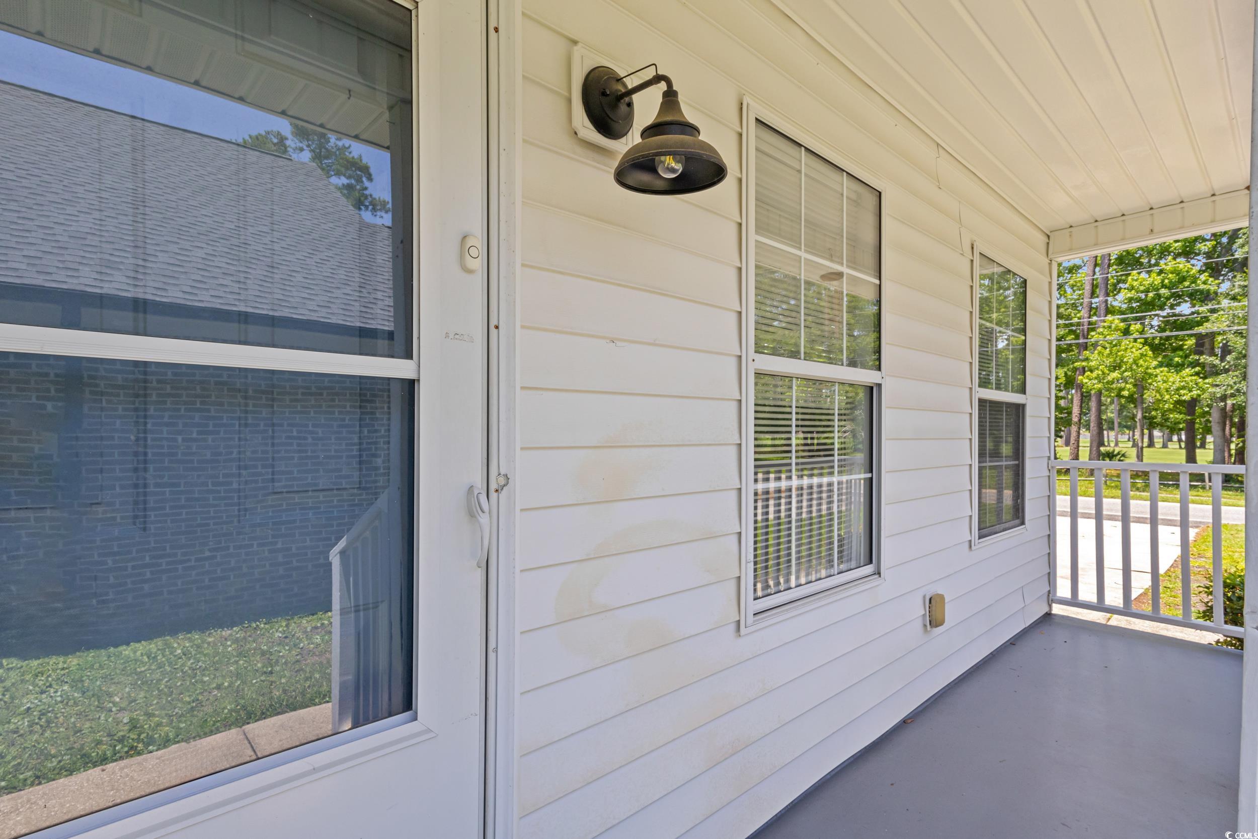 10071 Kings Rd. Property Photo 3