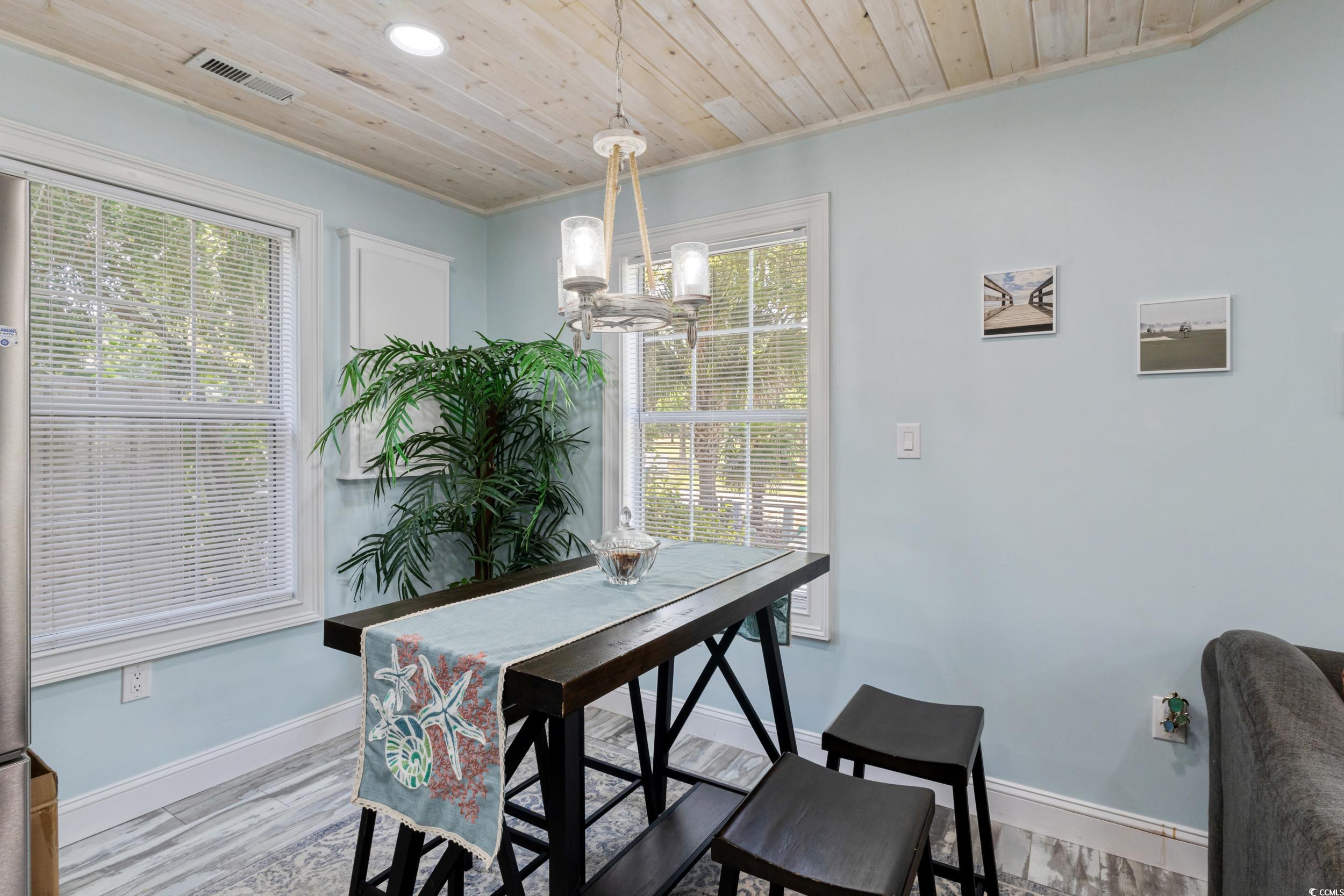 10071 Kings Rd. Property Photo 15