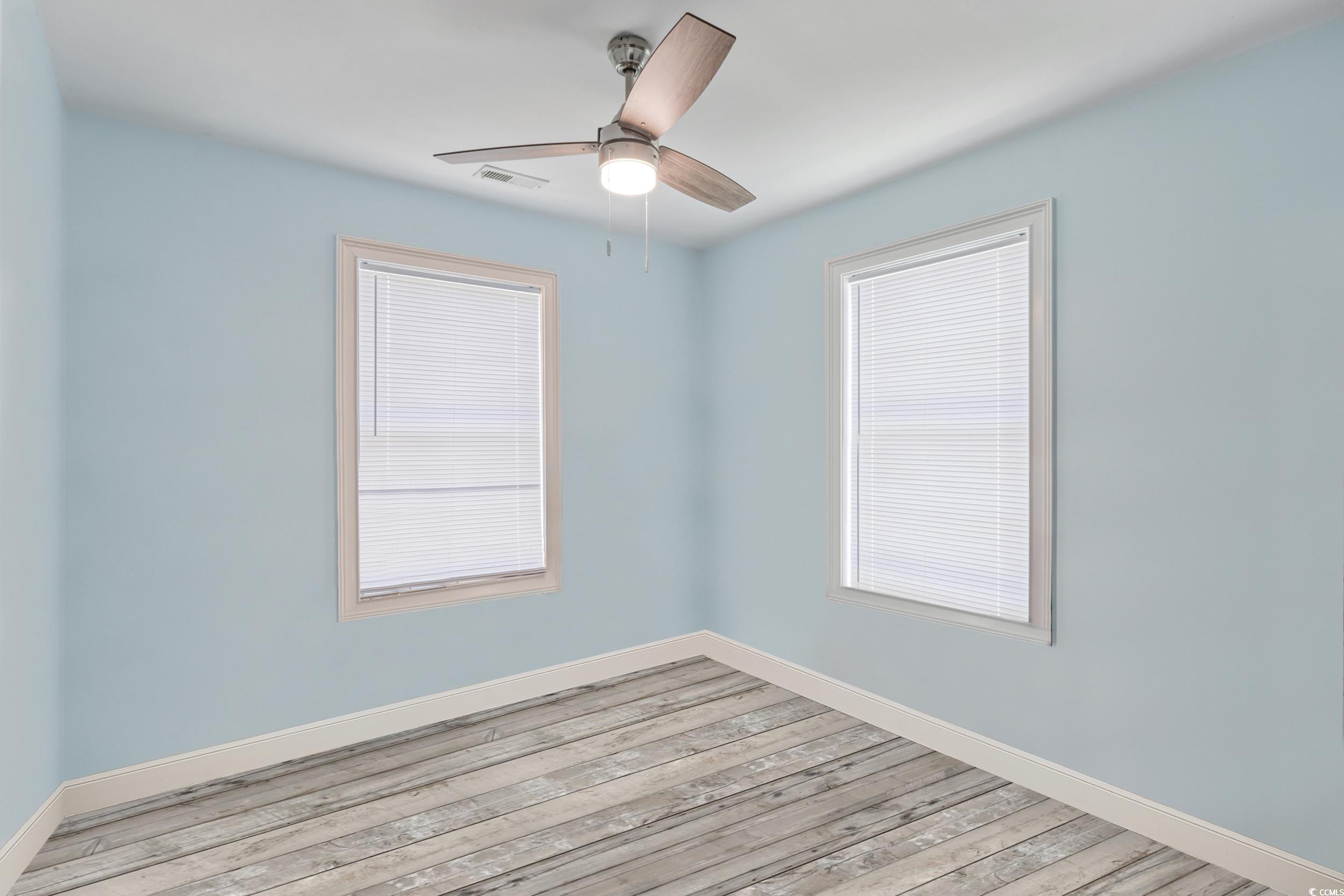 10071 Kings Rd. Property Photo 24