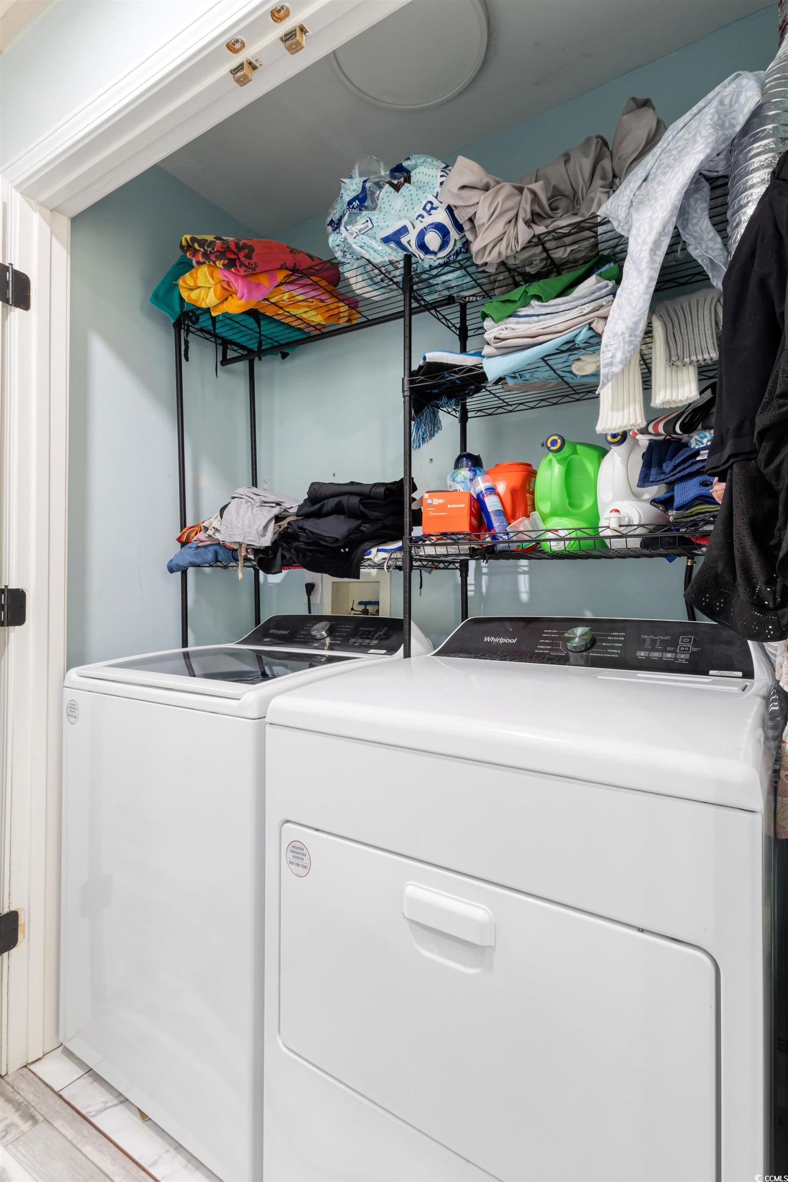 10071 Kings Rd. Property Photo 25