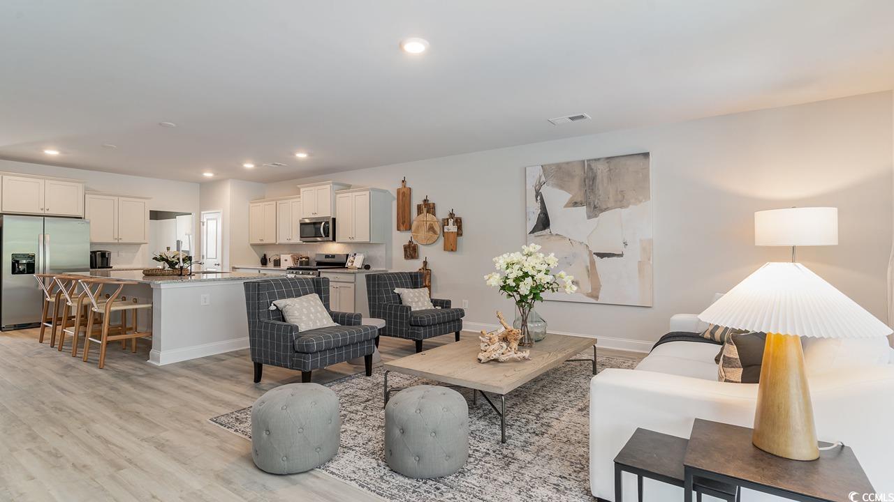 7156 Shooting Star Way Property Photo 9