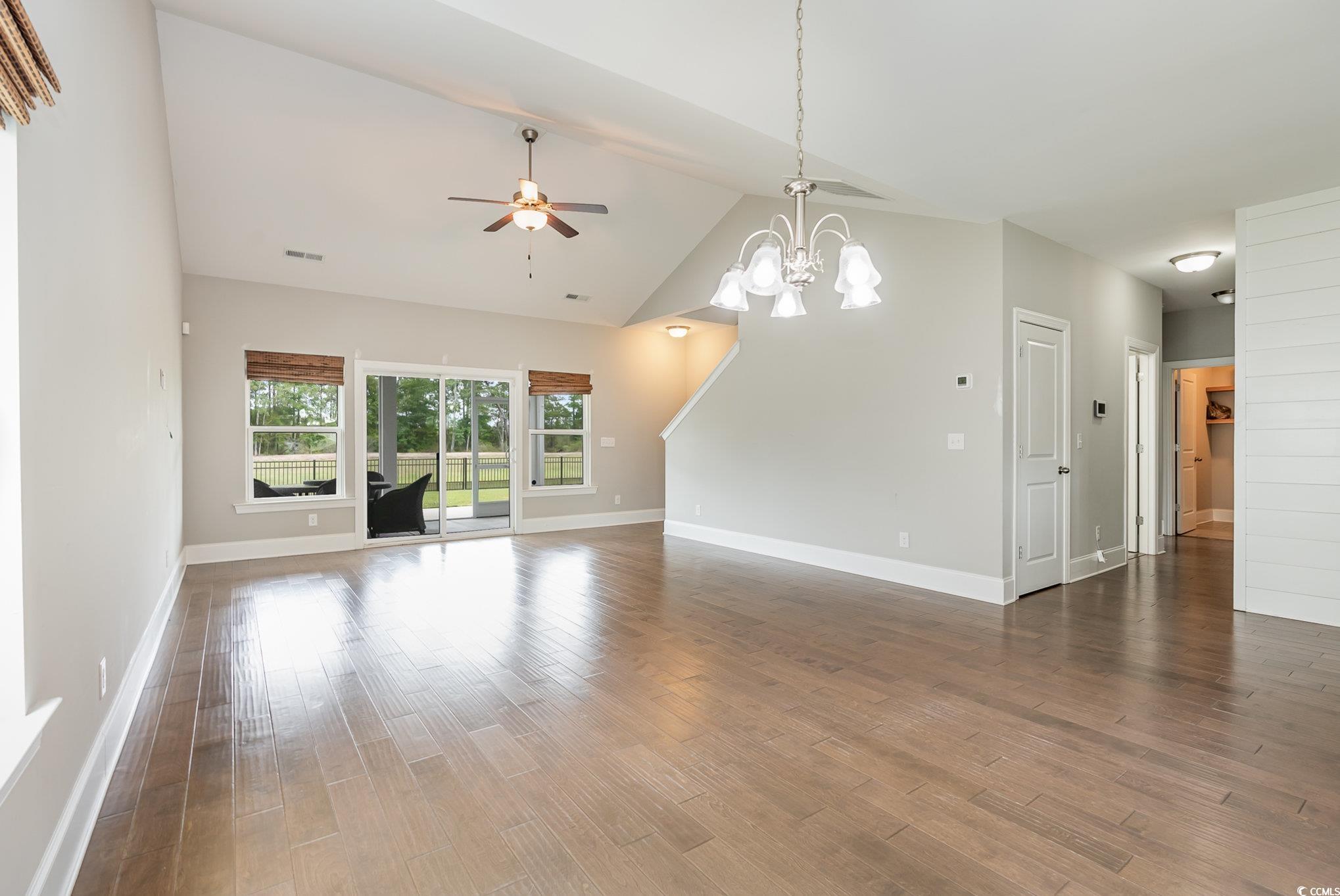 1621 Palmetto Palm Dr. Property Photo 6