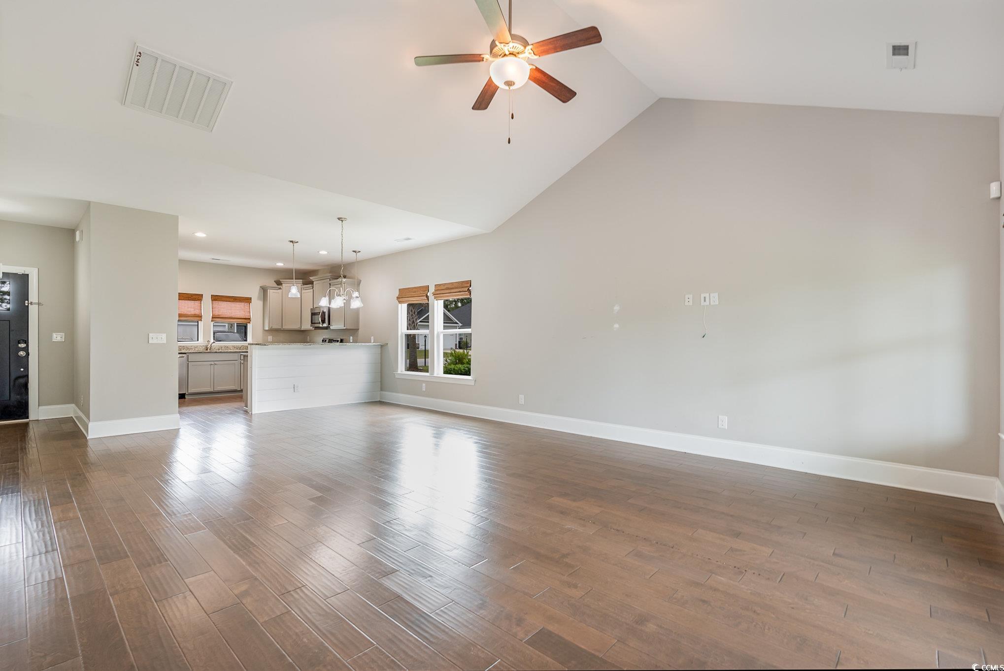 1621 Palmetto Palm Dr. Property Photo 8