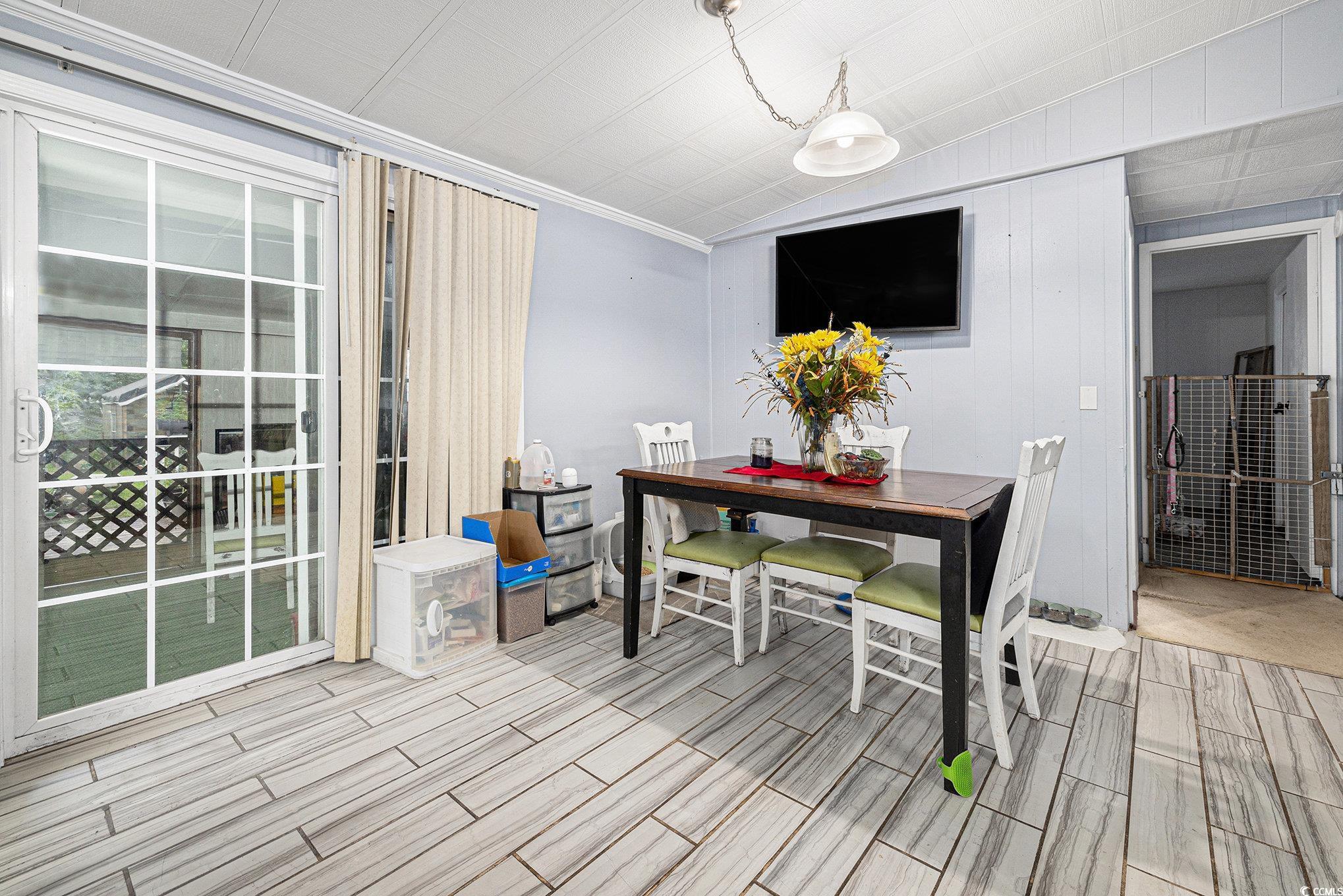 1015 Franks Ln. Property Photo 8