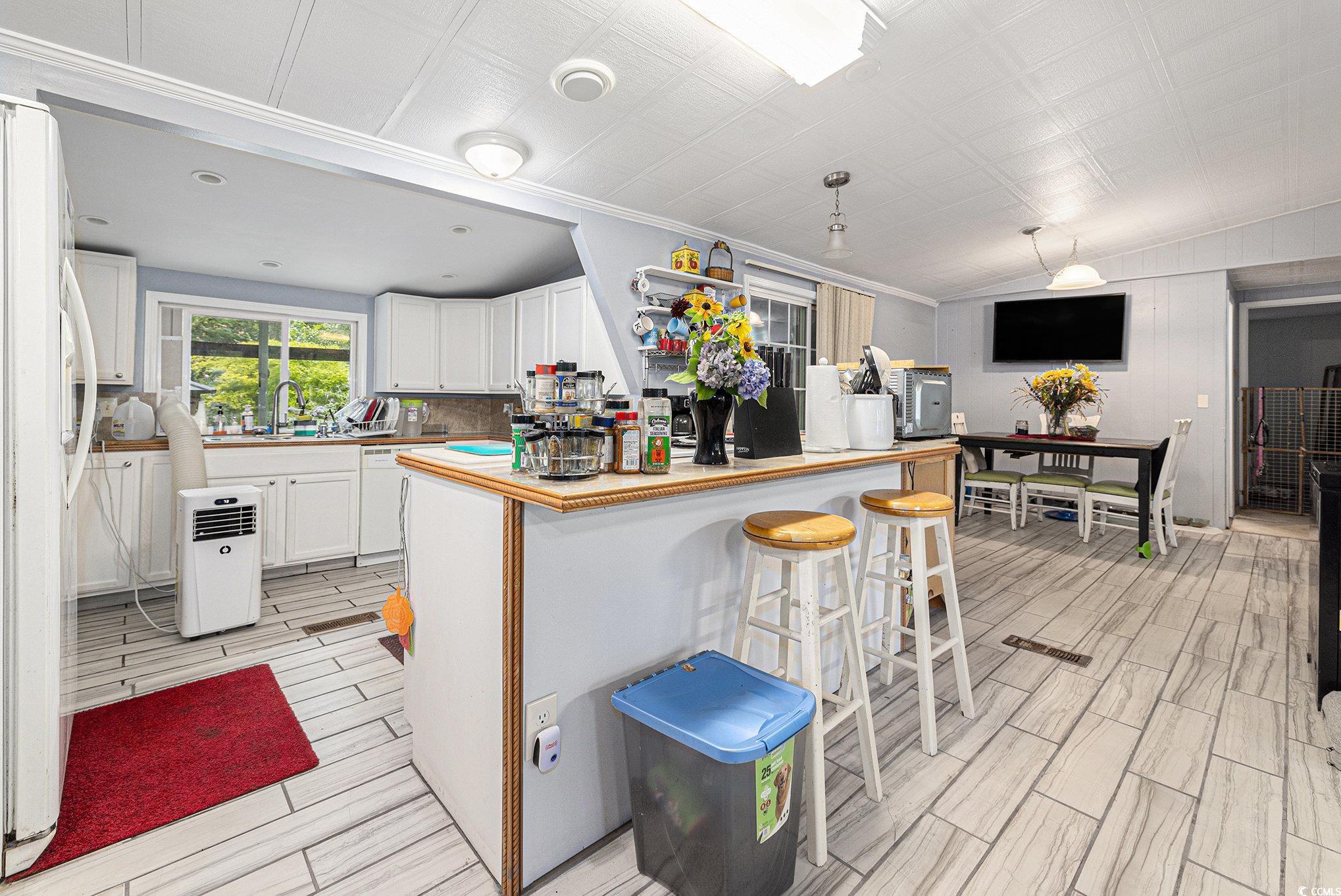 1015 Franks Ln. Property Photo 9