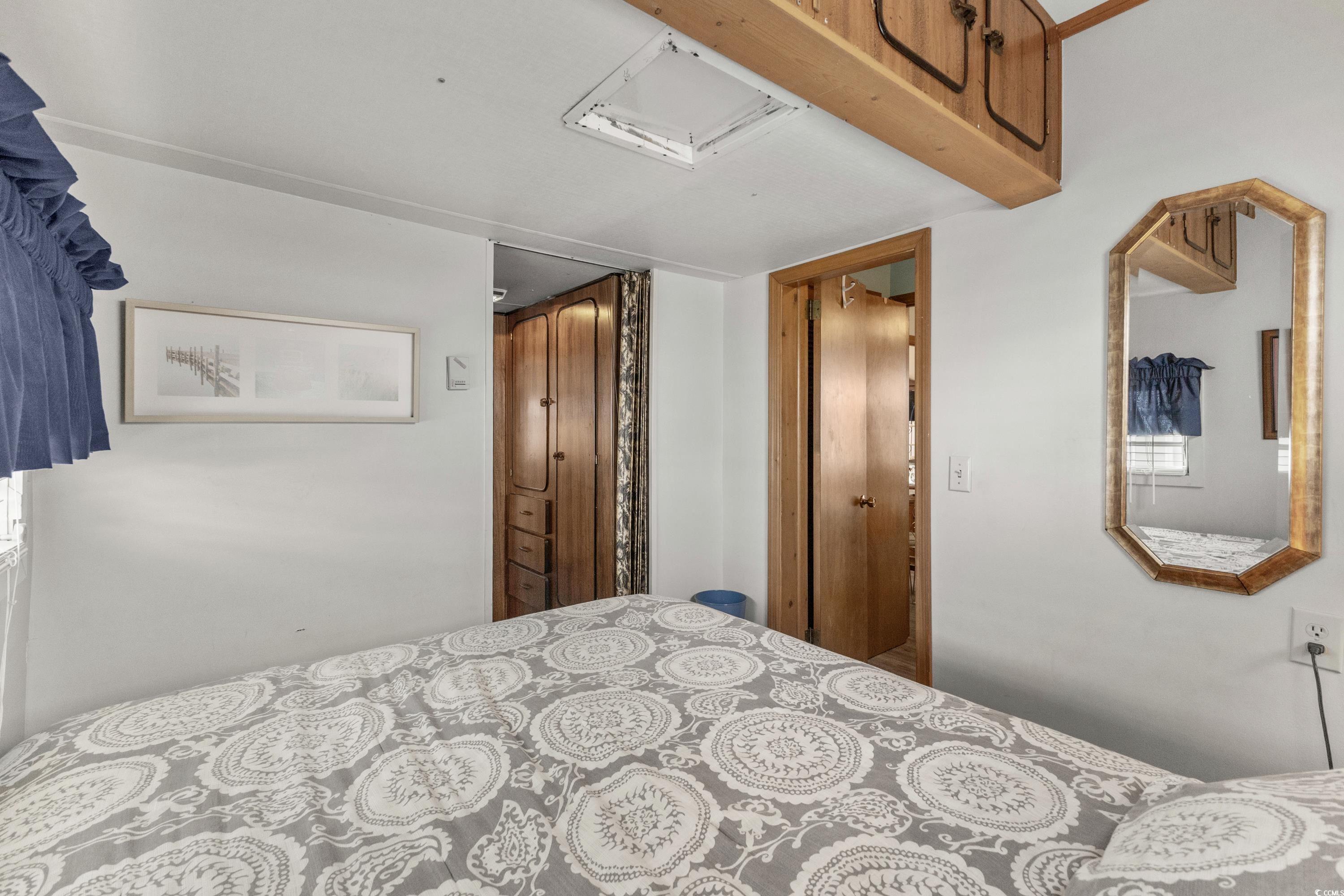6001- M12 S Kings Highway Property Photo 16