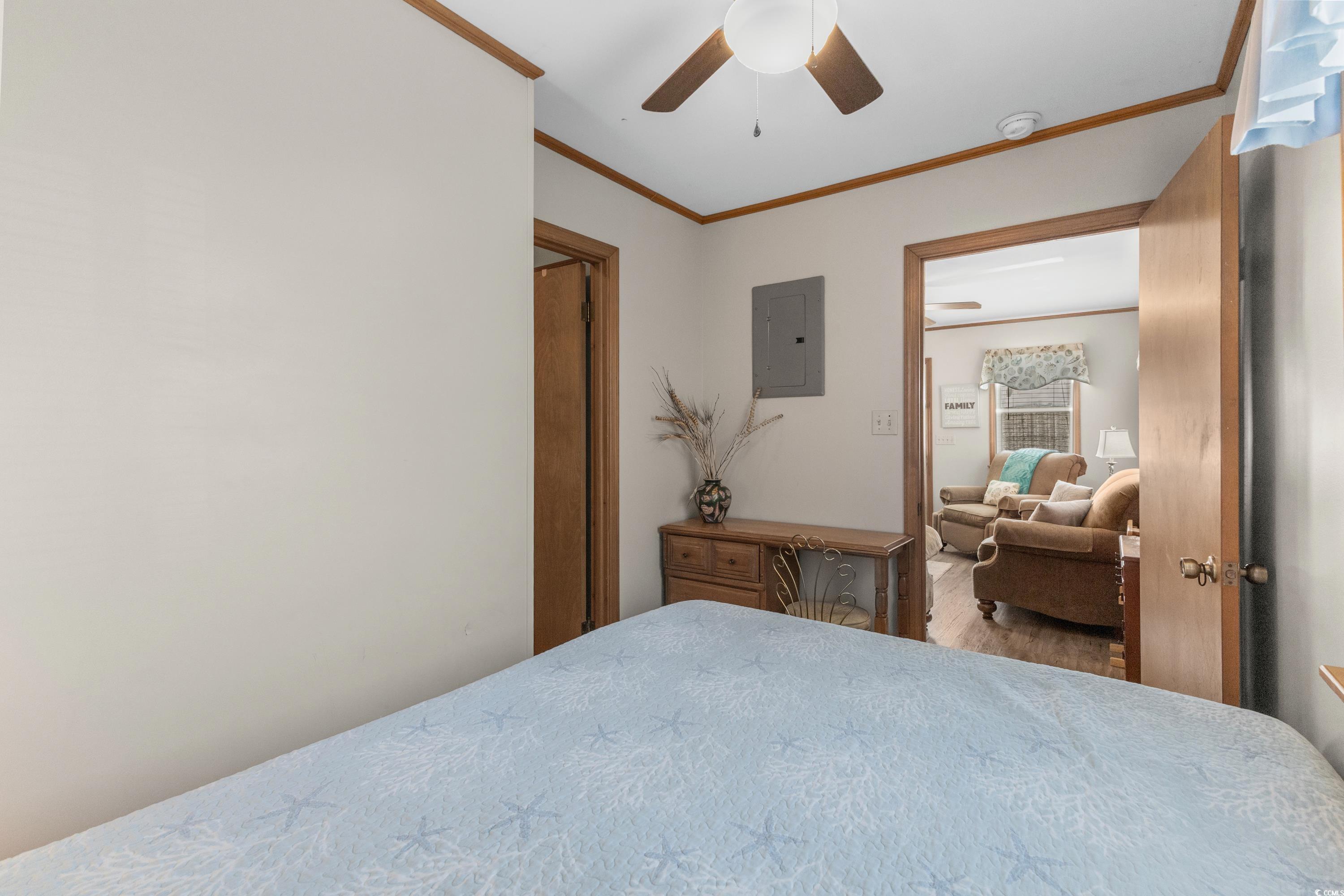 6001- M12 S Kings Highway Property Photo 18