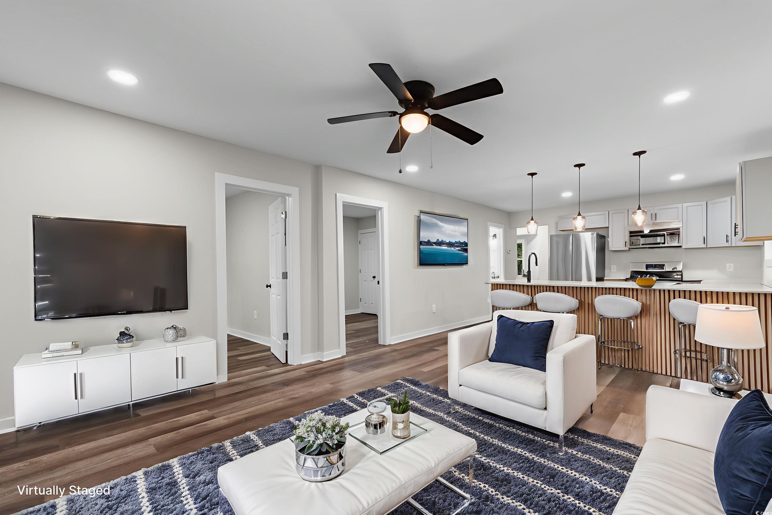 1712 Singleton St. Property Photo 11