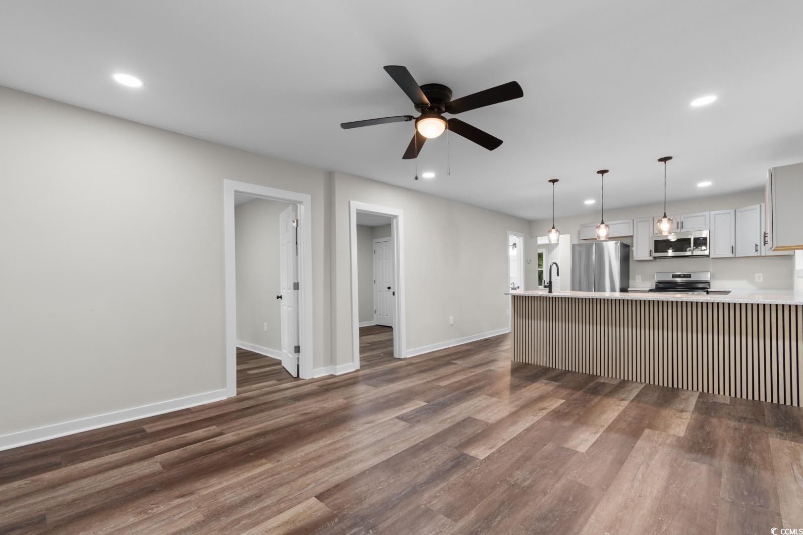 1712 Singleton St. Property Photo 12