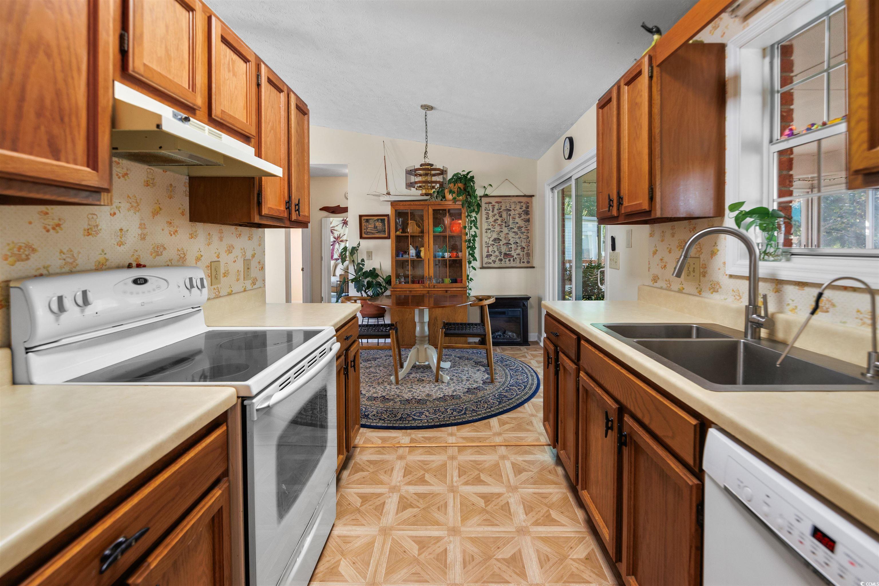 1145 Forest Dr. Property Photo 19