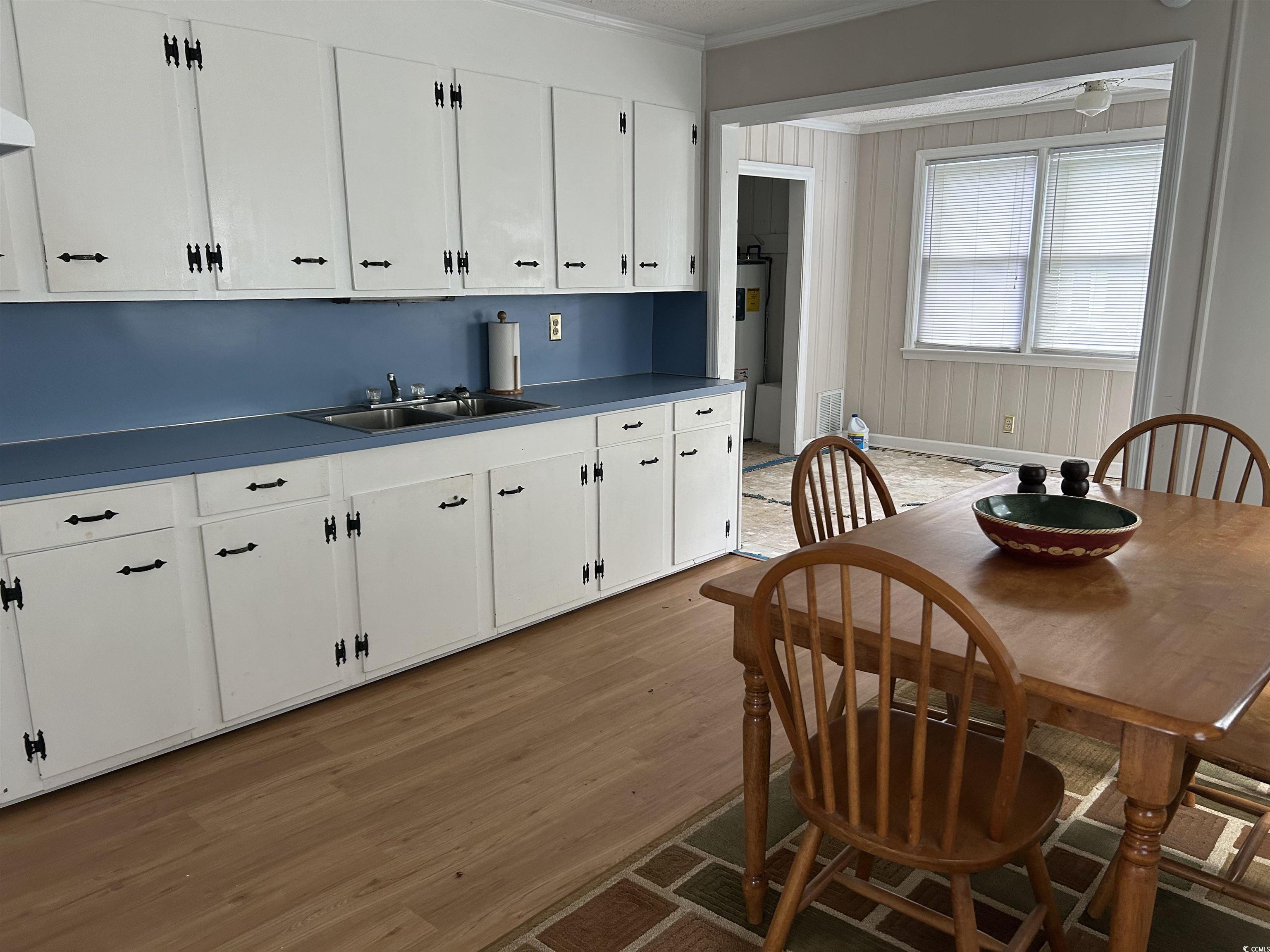 404 E Andrews St. Property Photo 4