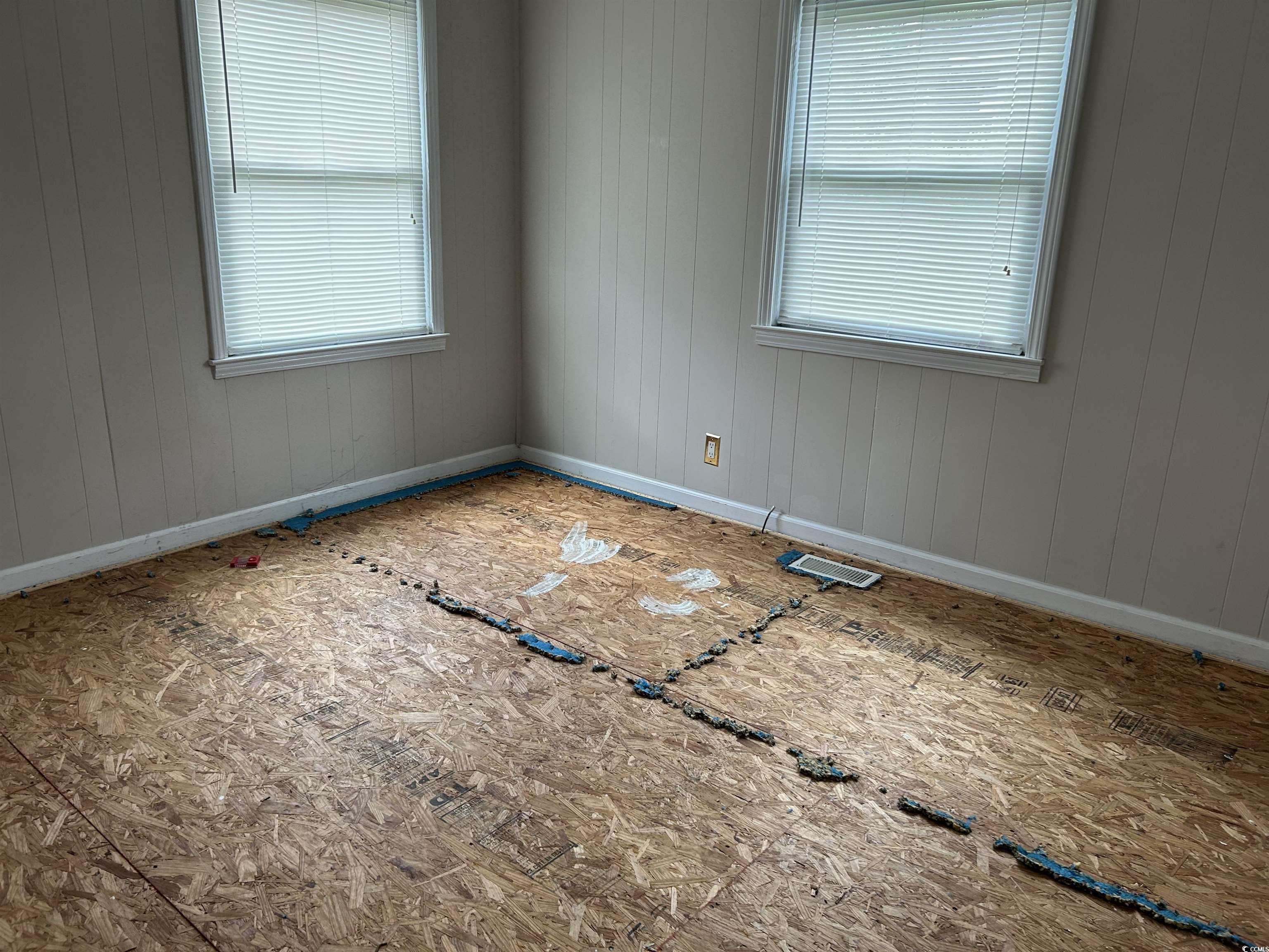 404 E Andrews St. Property Photo 6