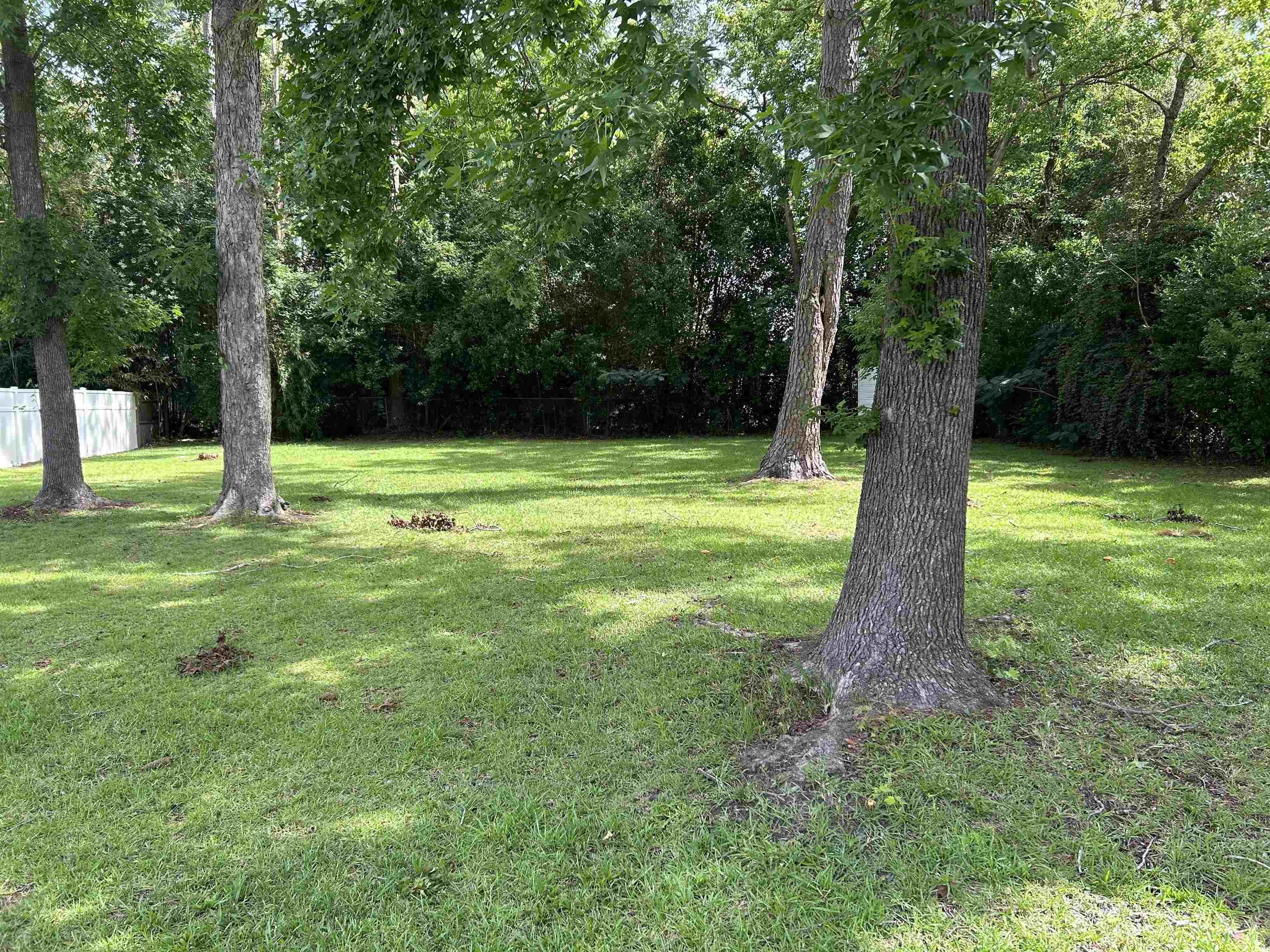 404 E Andrews St. Property Photo 11