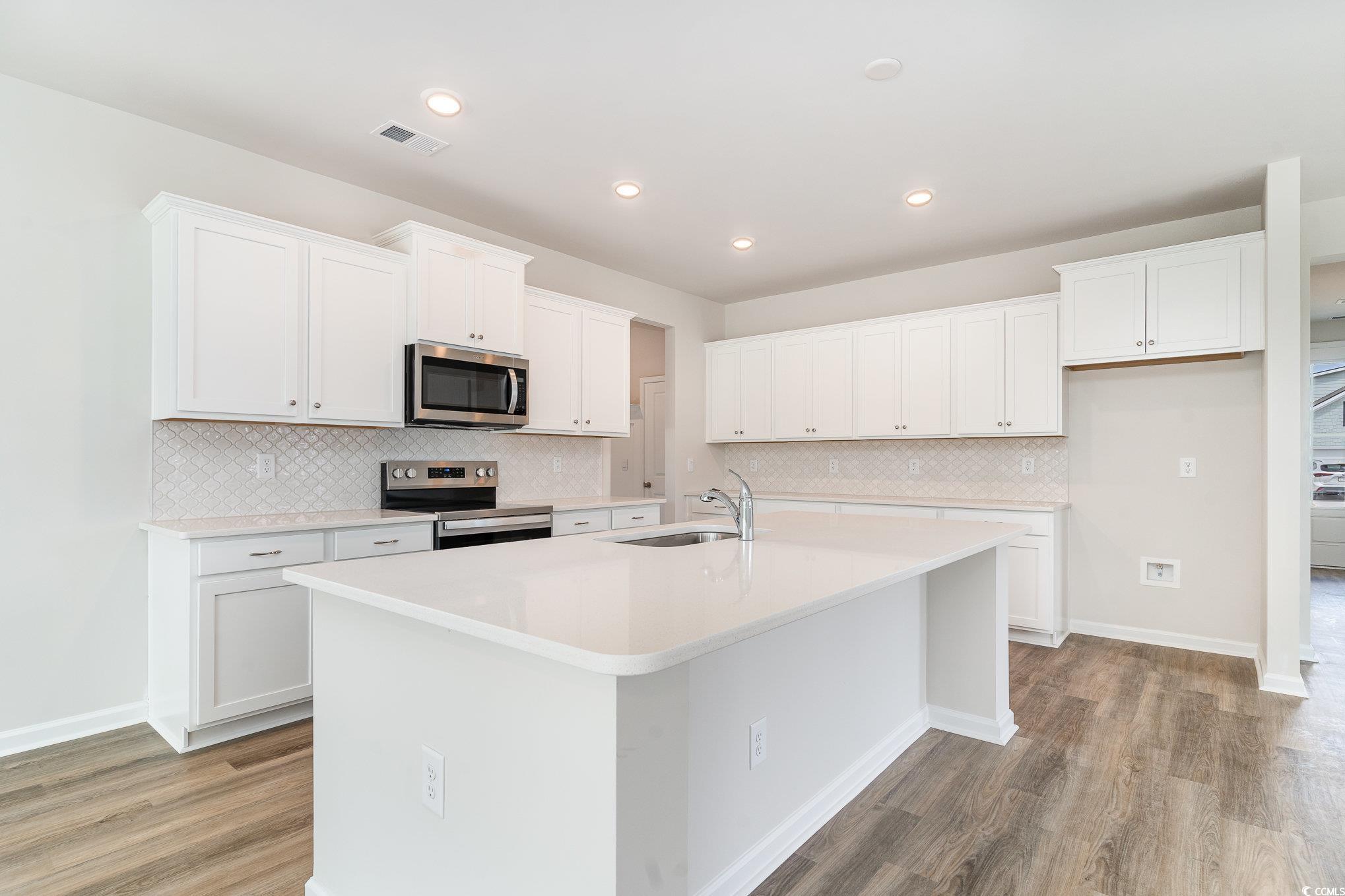 7176 Shooting Star Way Property Photo 10