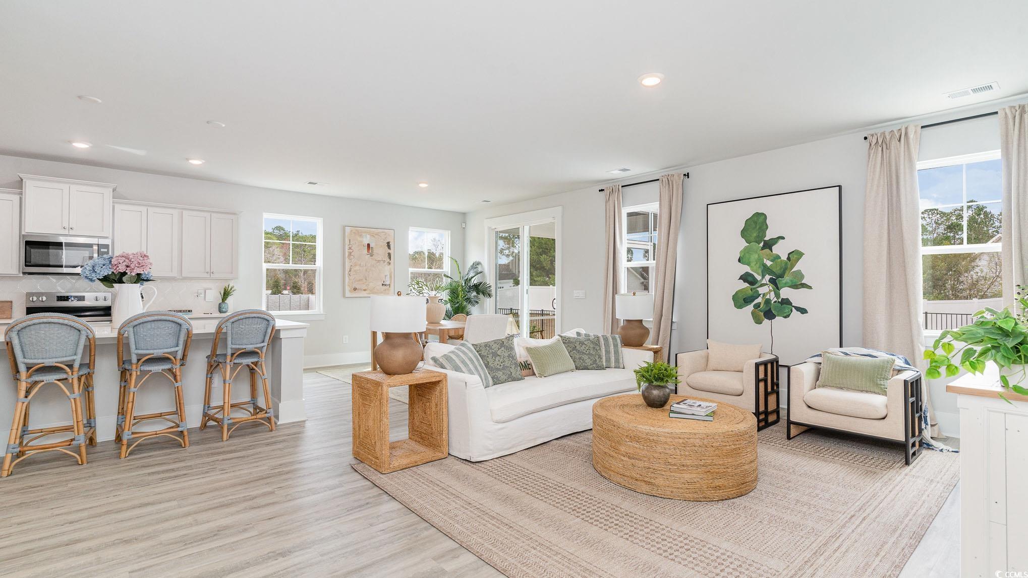 7123 Shooting Star Way Property Photo 7