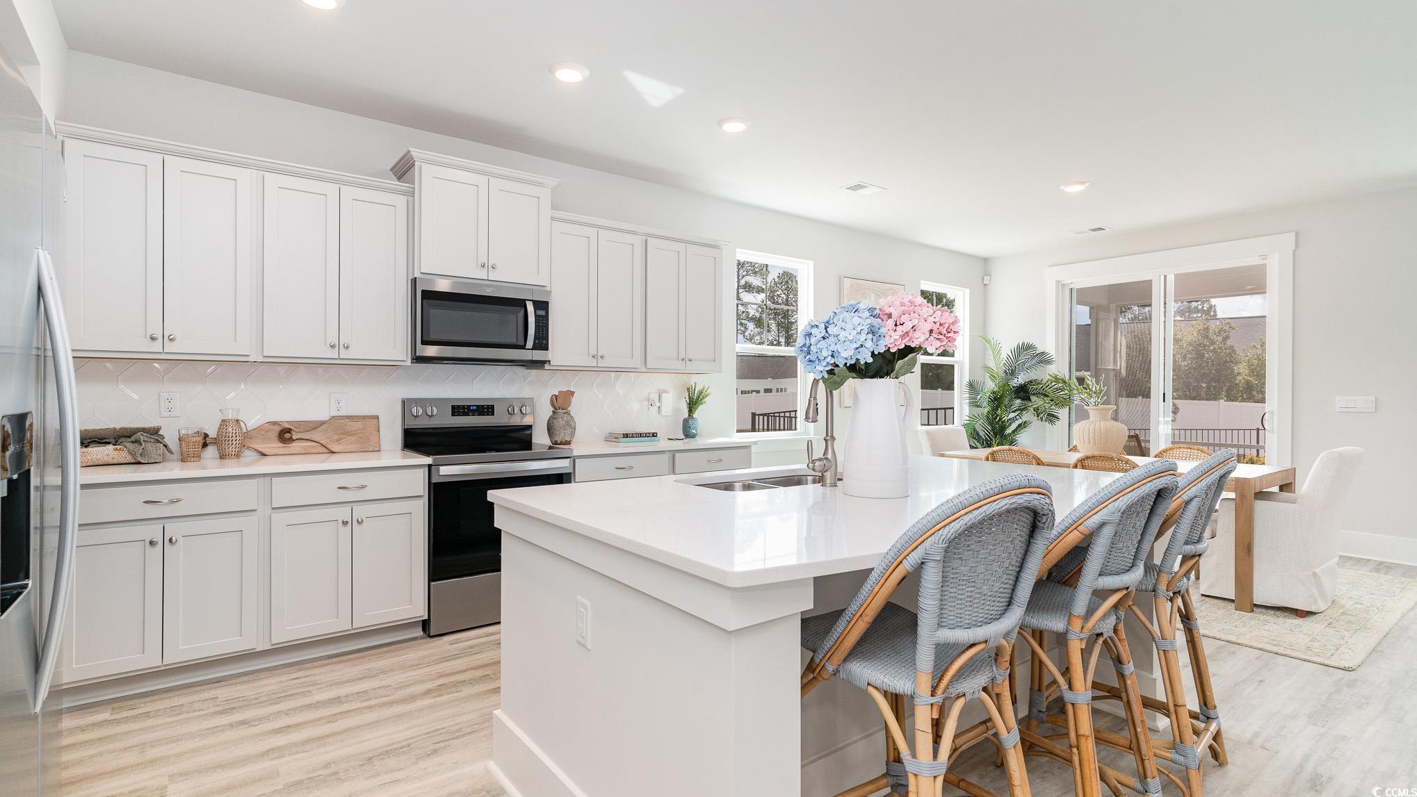 7123 Shooting Star Way Property Photo 10