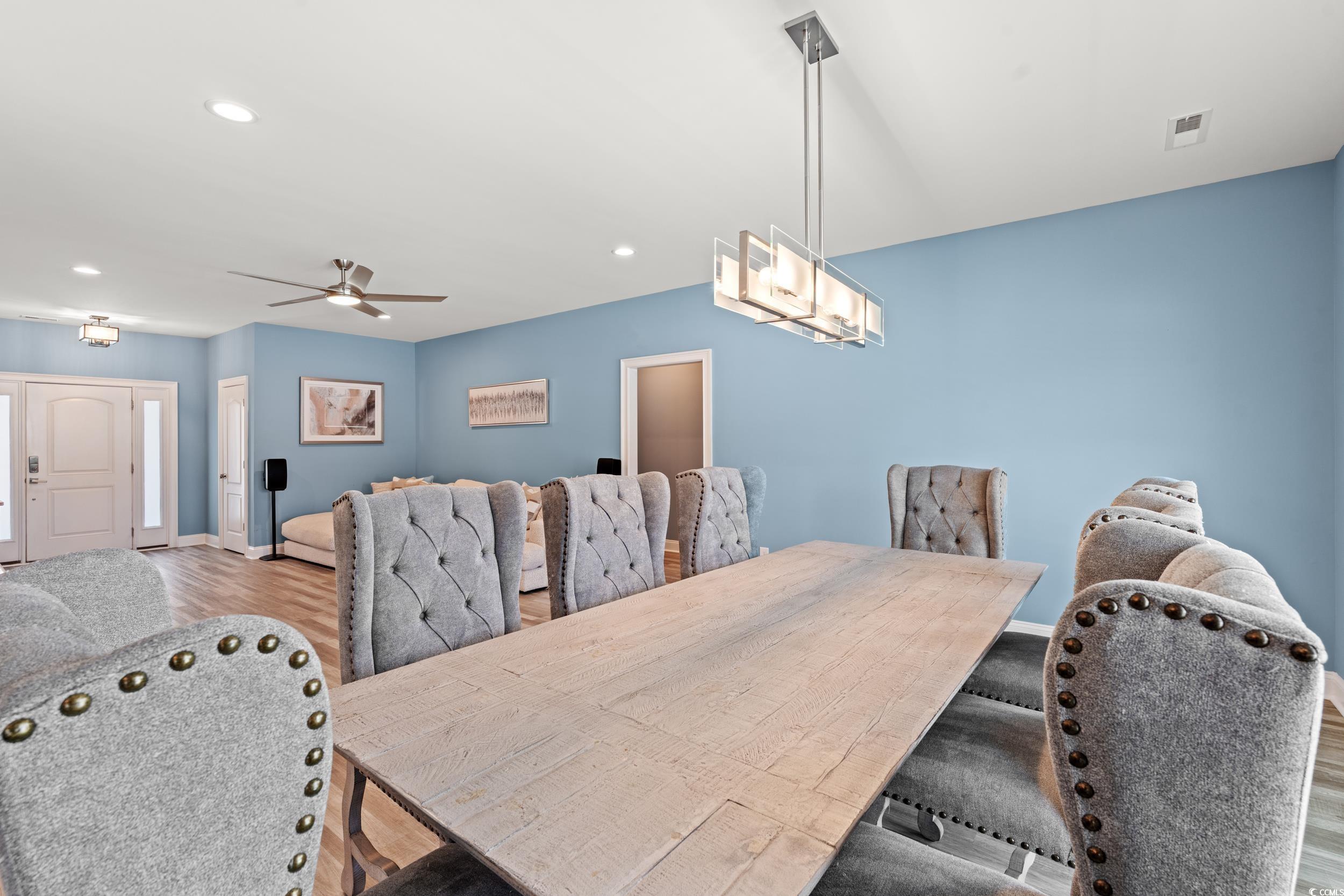 2885 Desert Rose St. Property Photo 16
