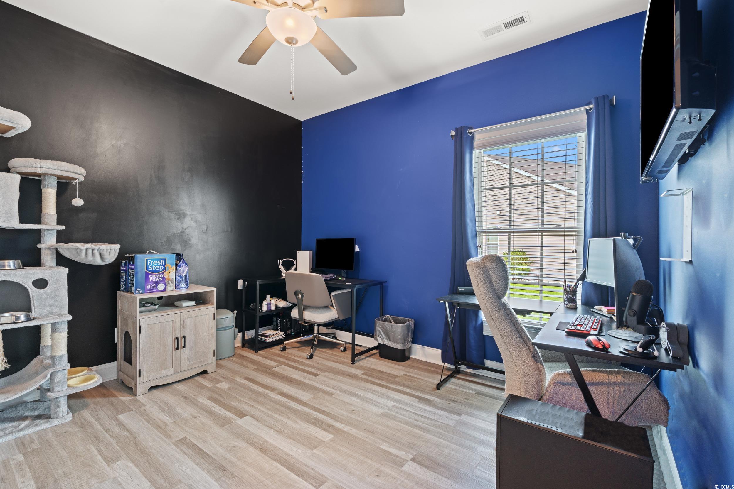 2885 Desert Rose St. Property Photo 20
