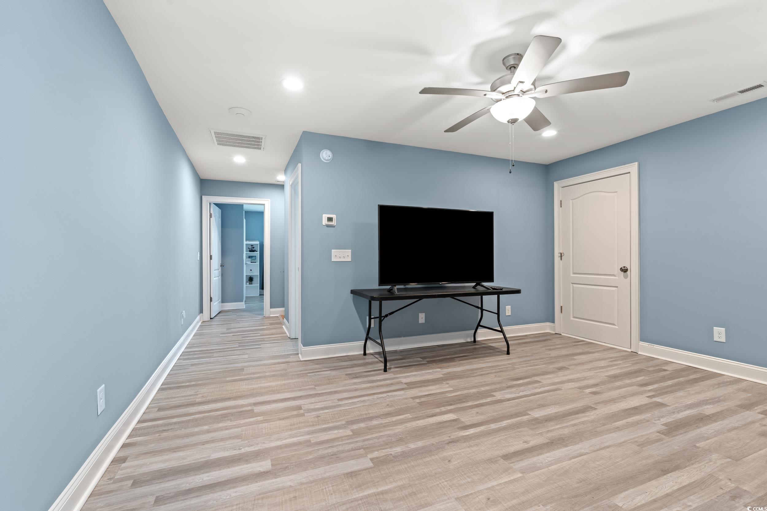 2885 Desert Rose St. Property Photo 23