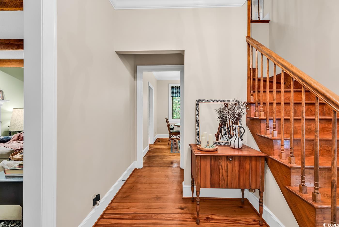 1072 Chelsey Circle Property Photo 2