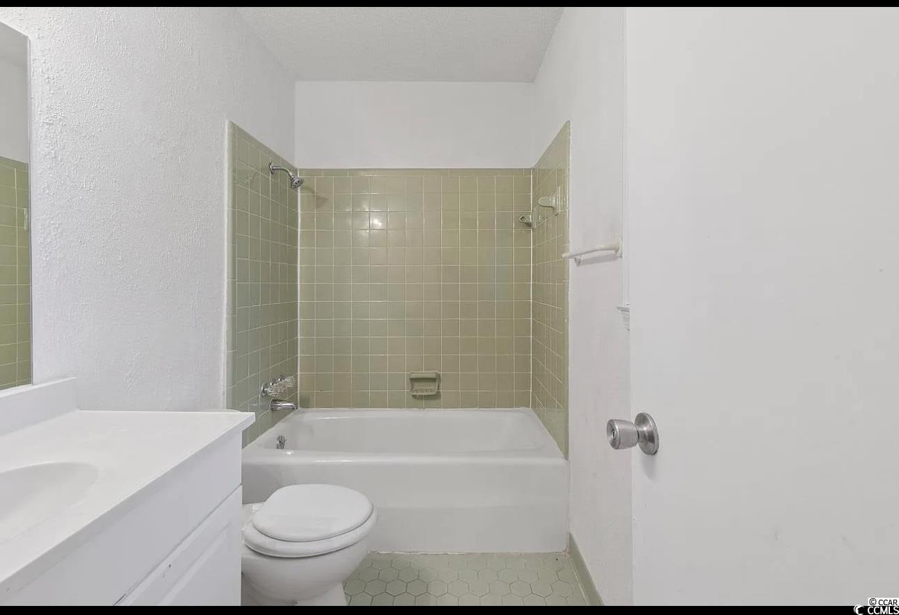 1025 Carolina Rd. Property Photo 4