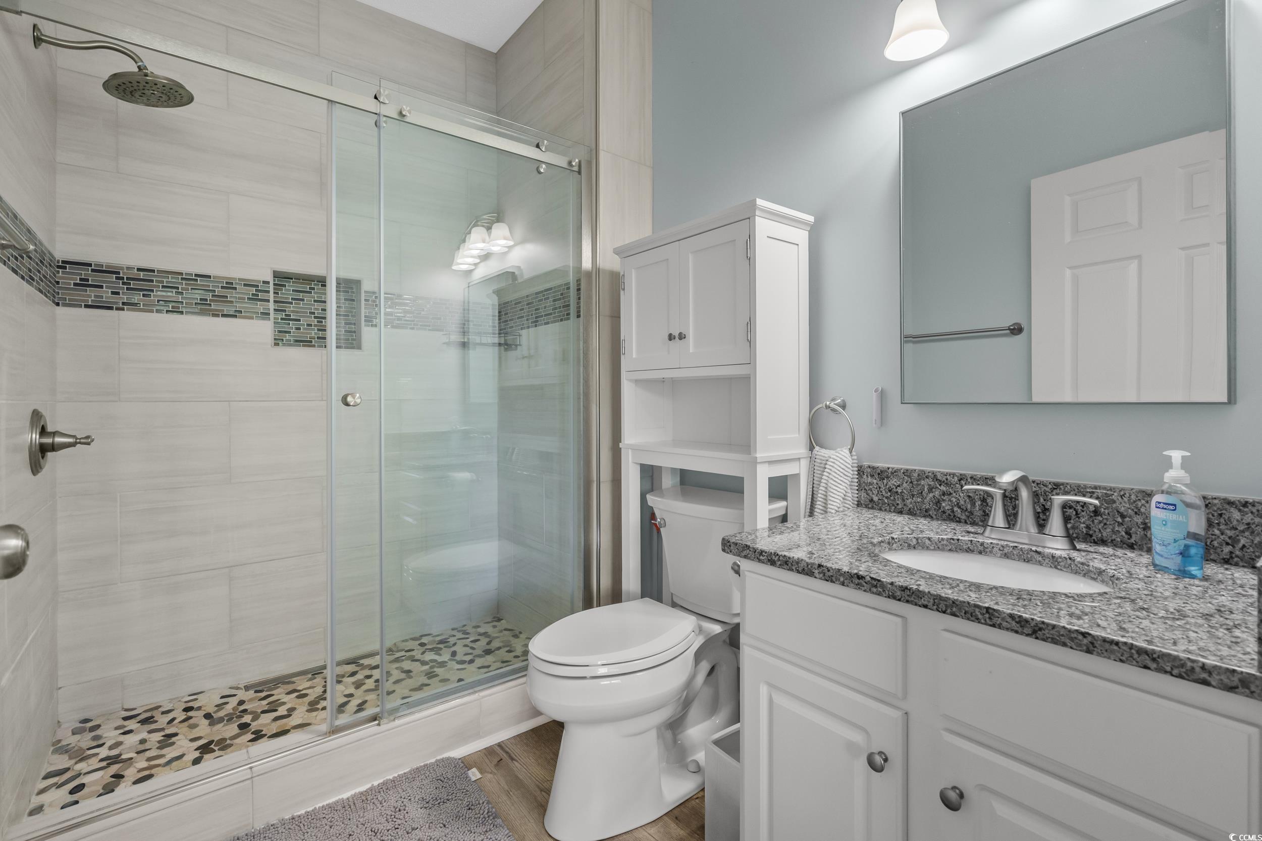 6015 Catalina Dr. Property Photo 21