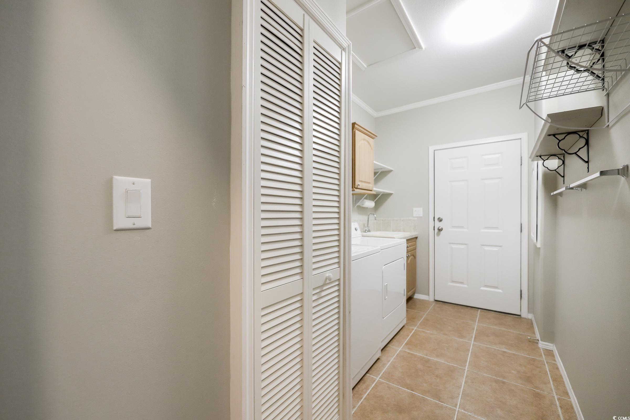 628 Lake Estates Ct. Property Photo 21