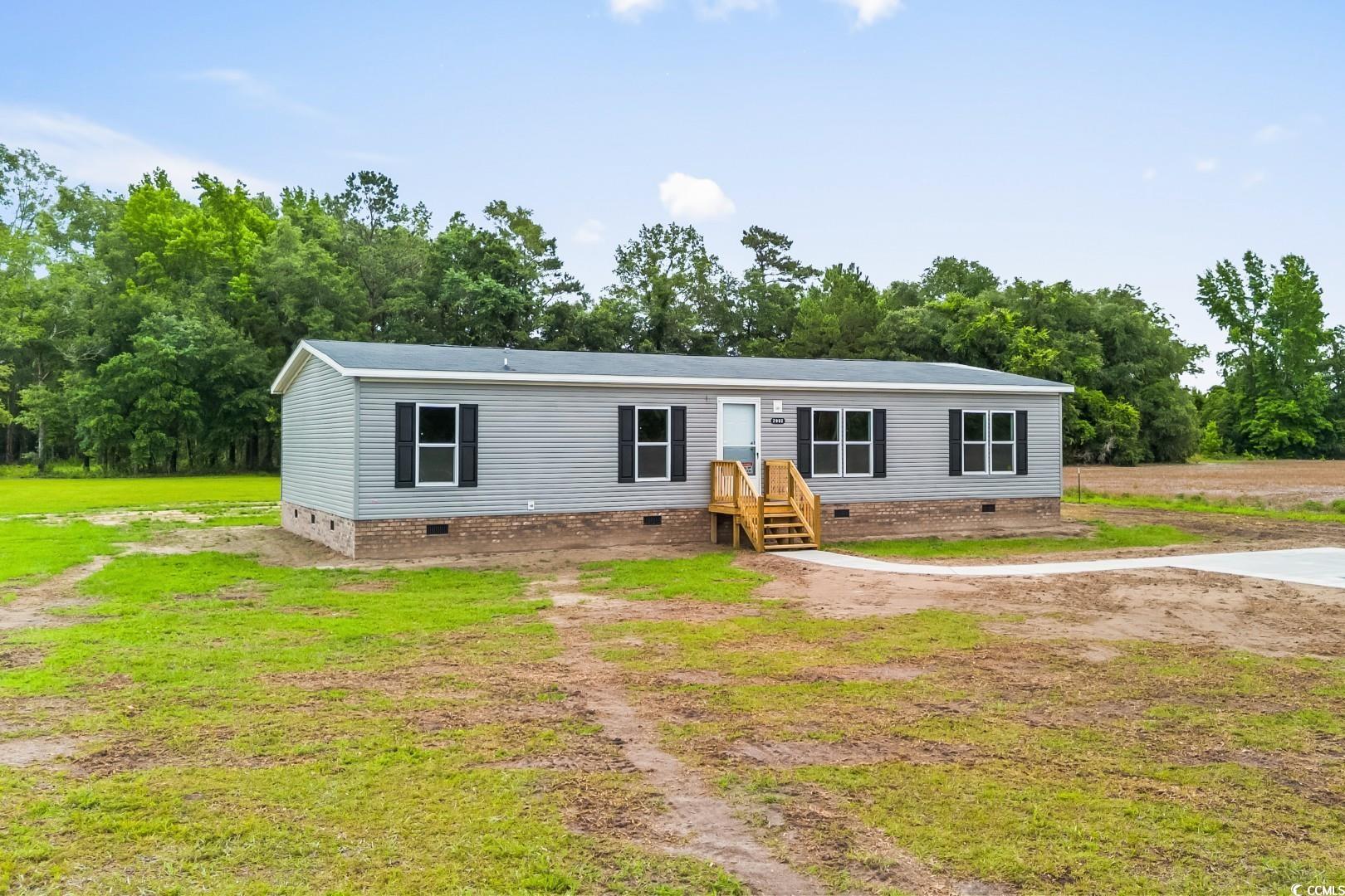 2902 S Highway 41a Property Photo 2