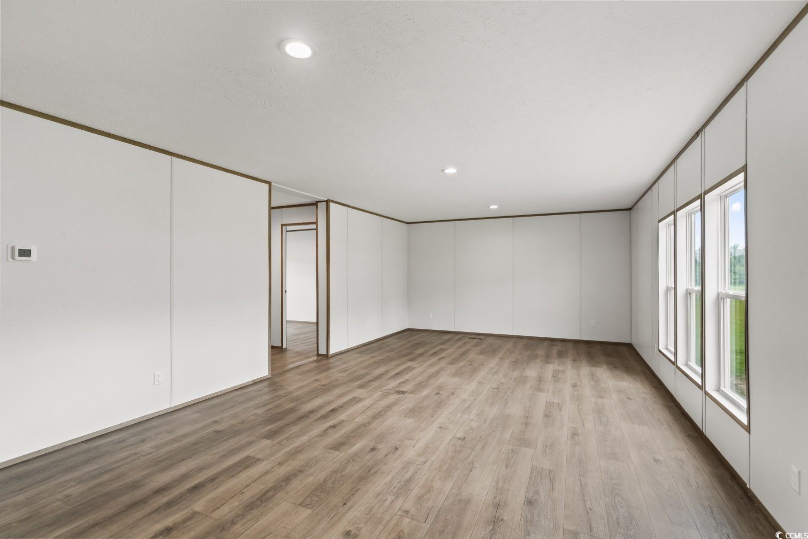 2902 S Highway 41a Property Photo 11