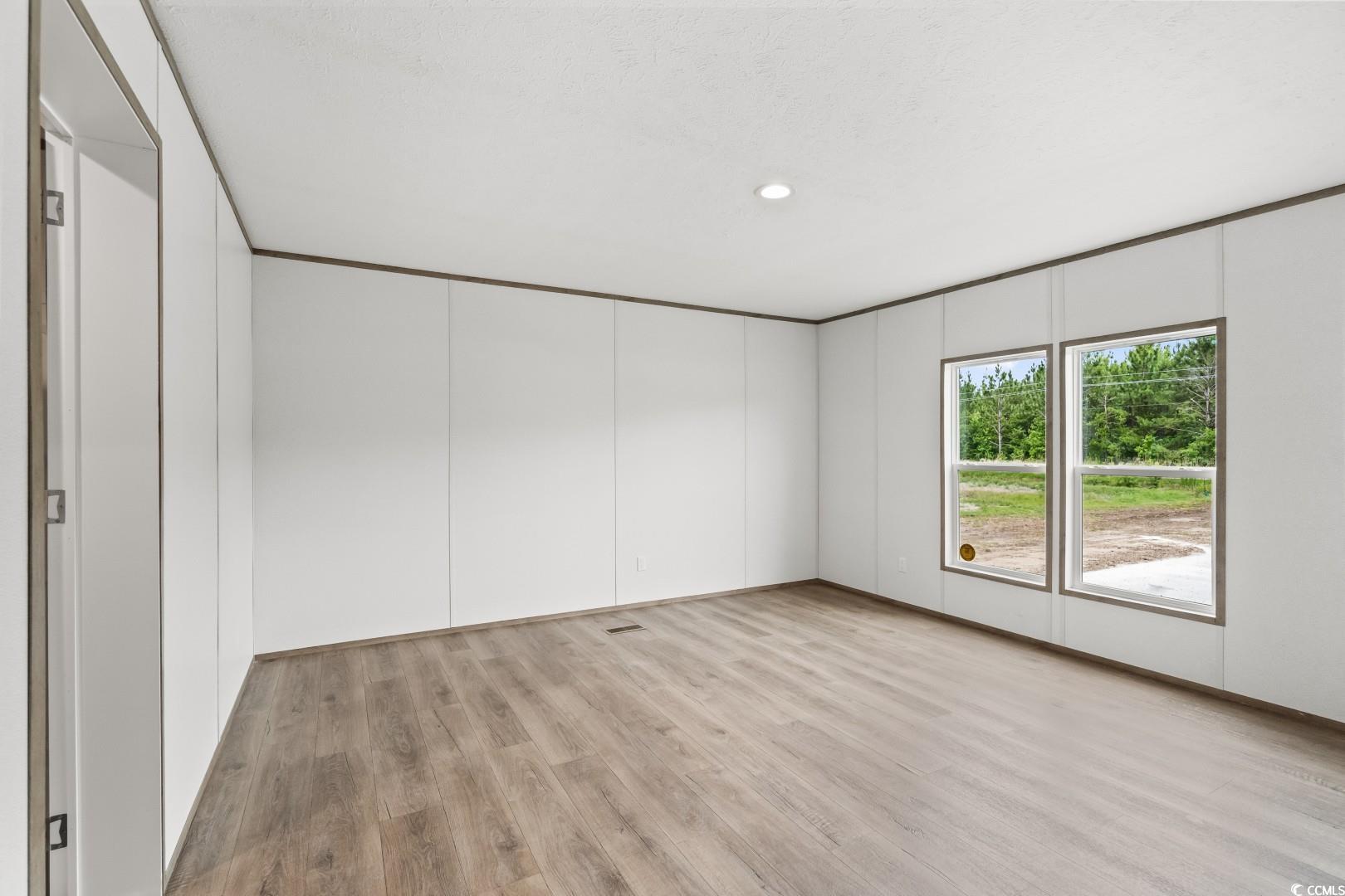 2902 S Highway 41a Property Photo 19