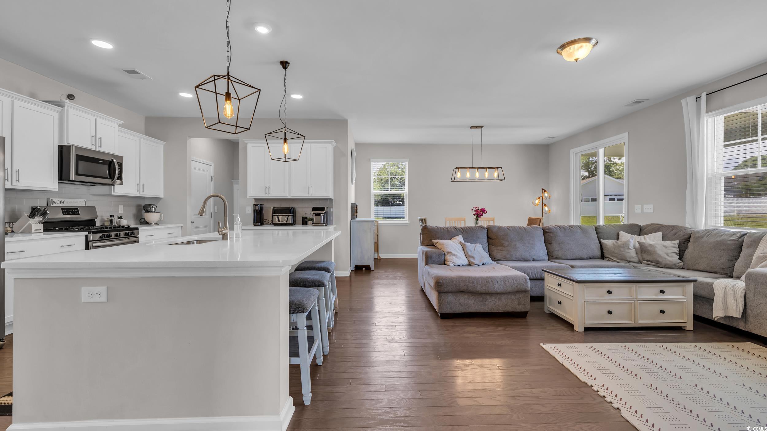 356 Ocean Commons Dr. Property Photo 12