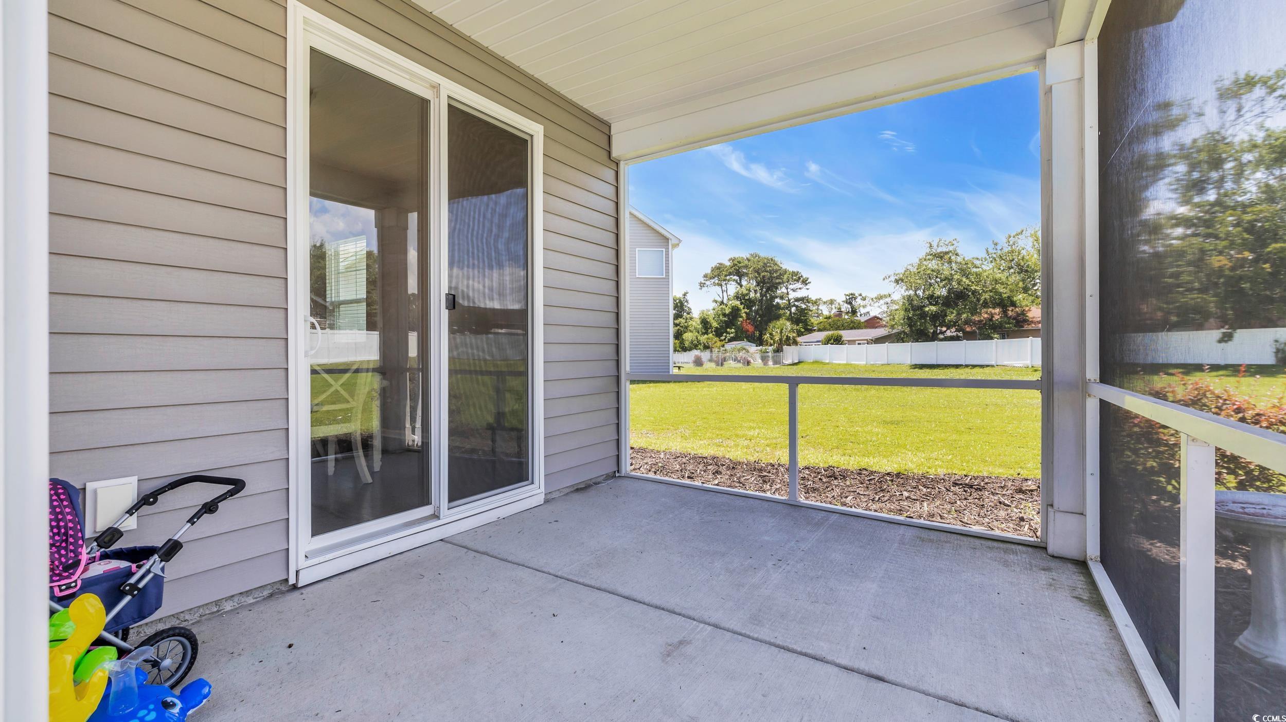 356 Ocean Commons Dr. Property Photo 28