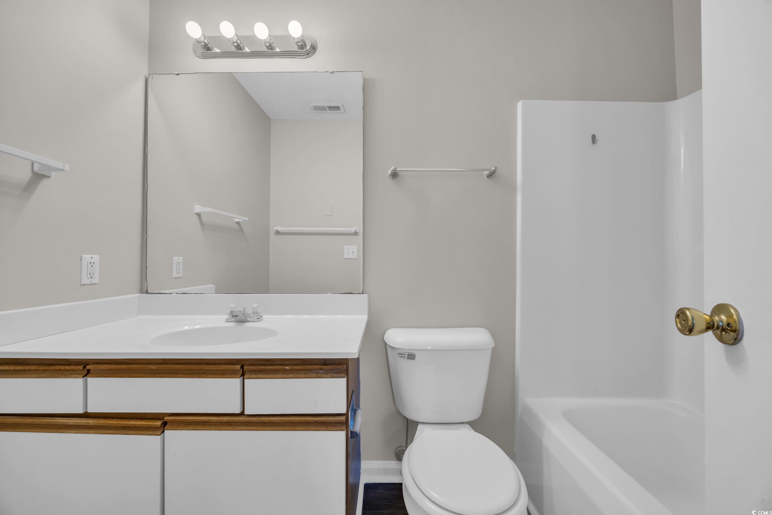 8658 Southbridge Dr. Property Photo 22