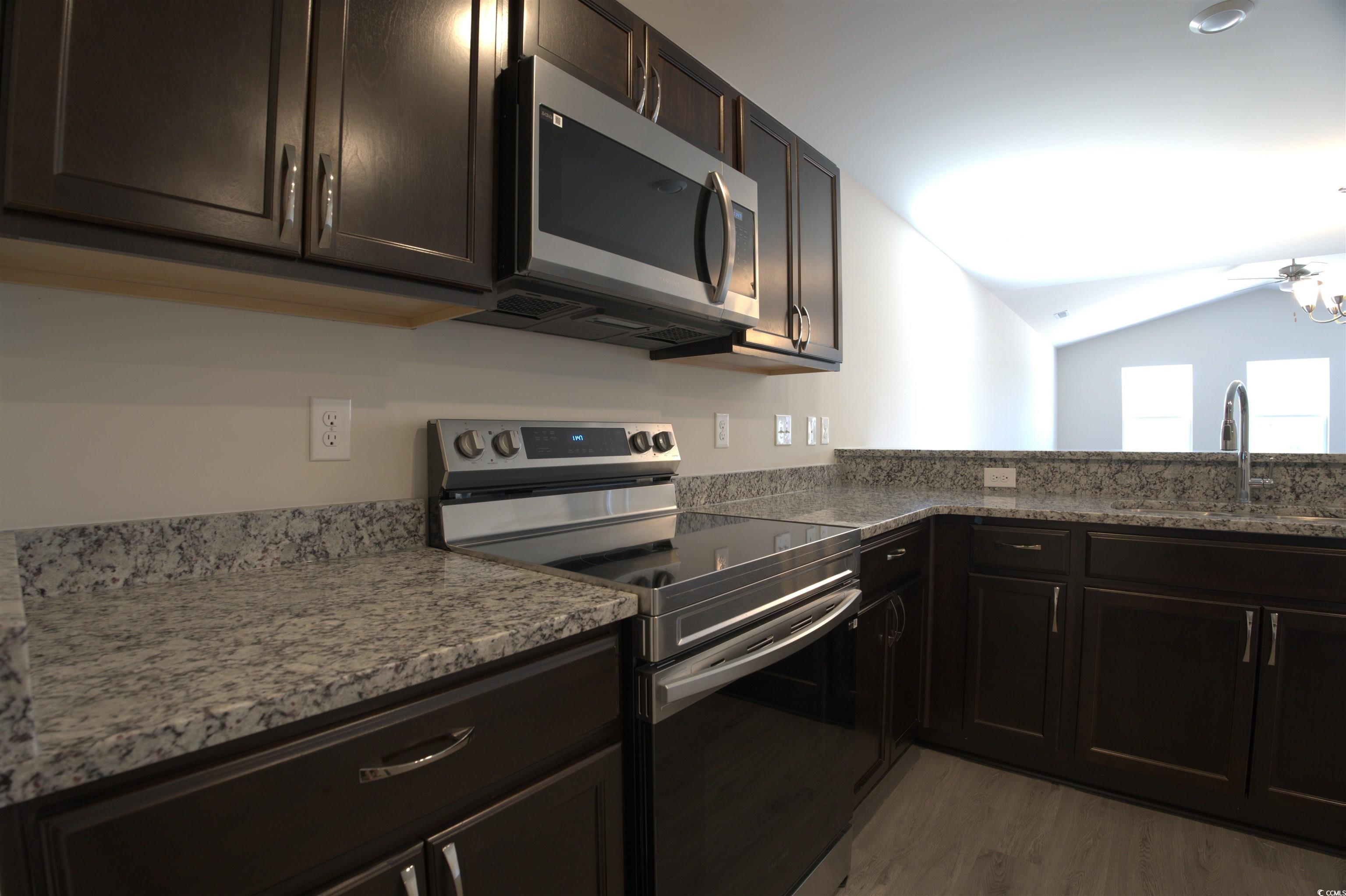 5721 S Highway 41 Property Photo 8