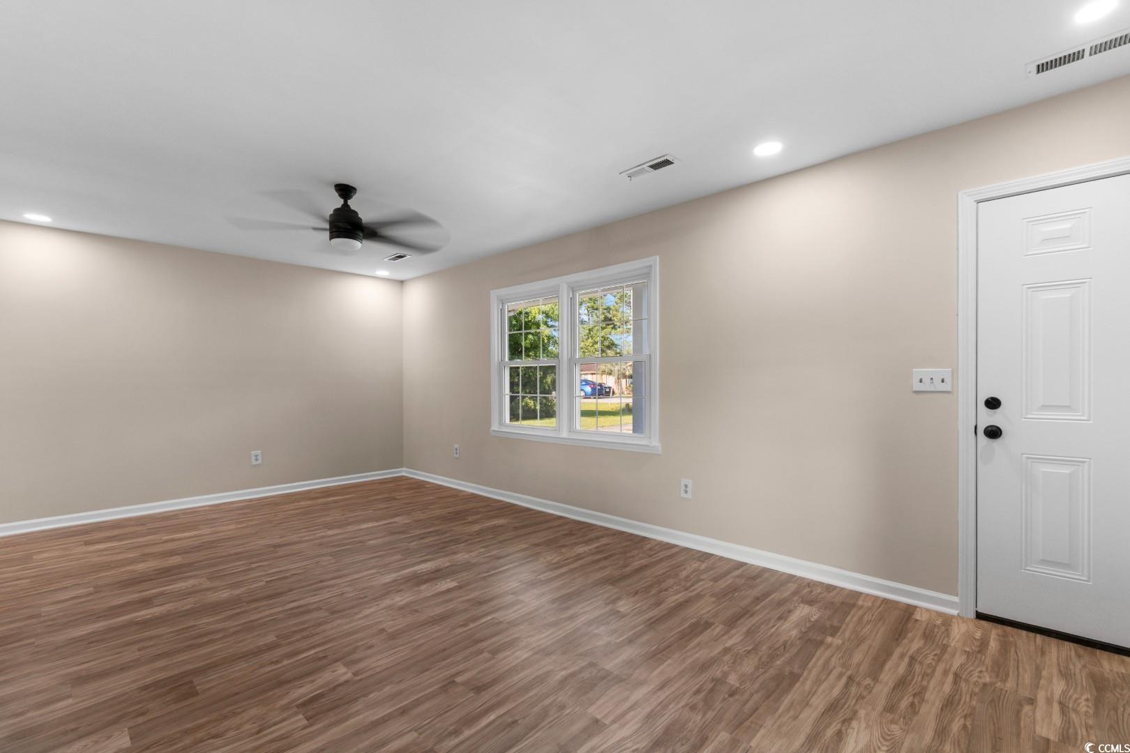 704 Bonnie Dr. Property Photo 10