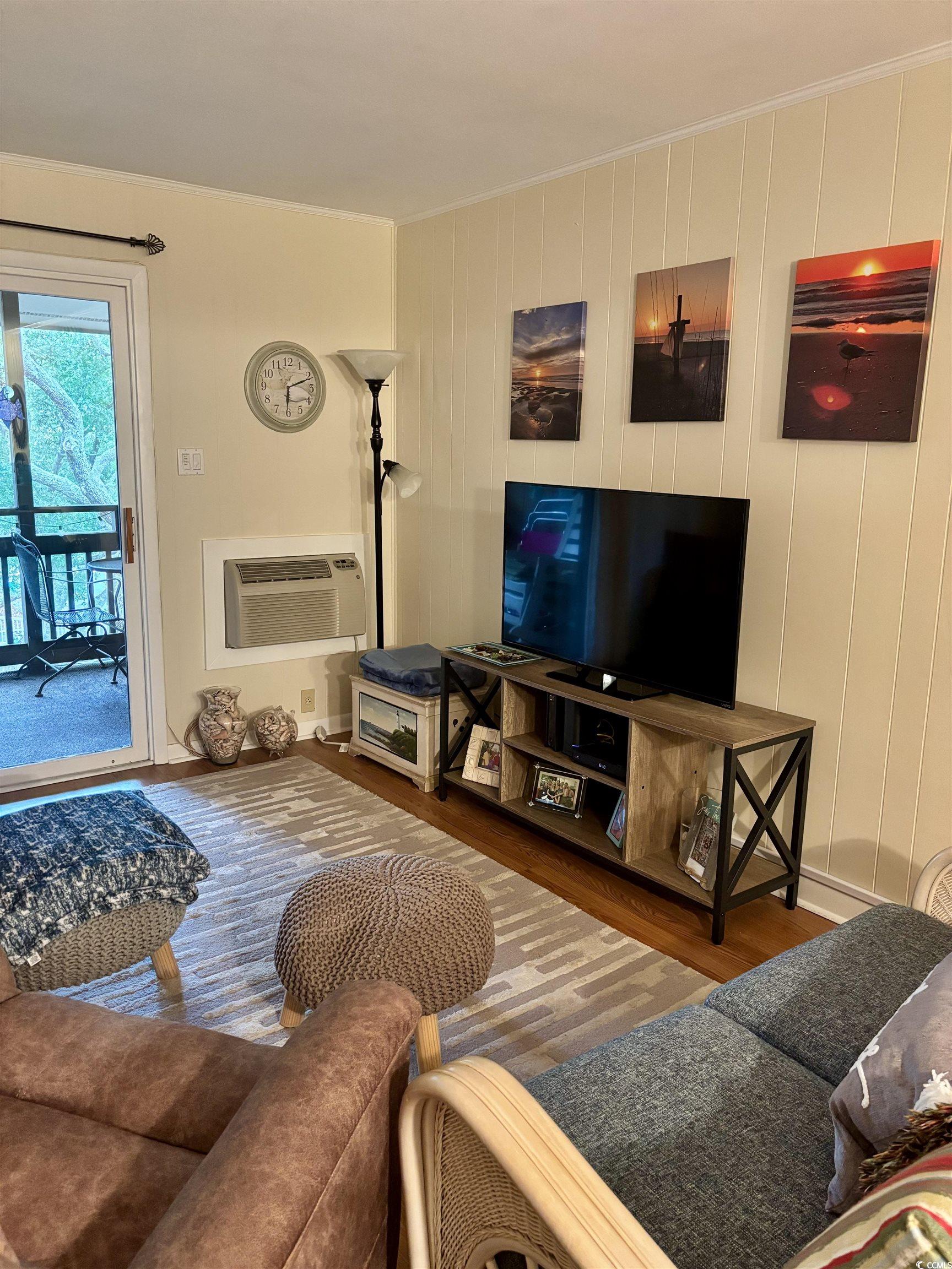 9501 Shore Dr. Property Photo 3