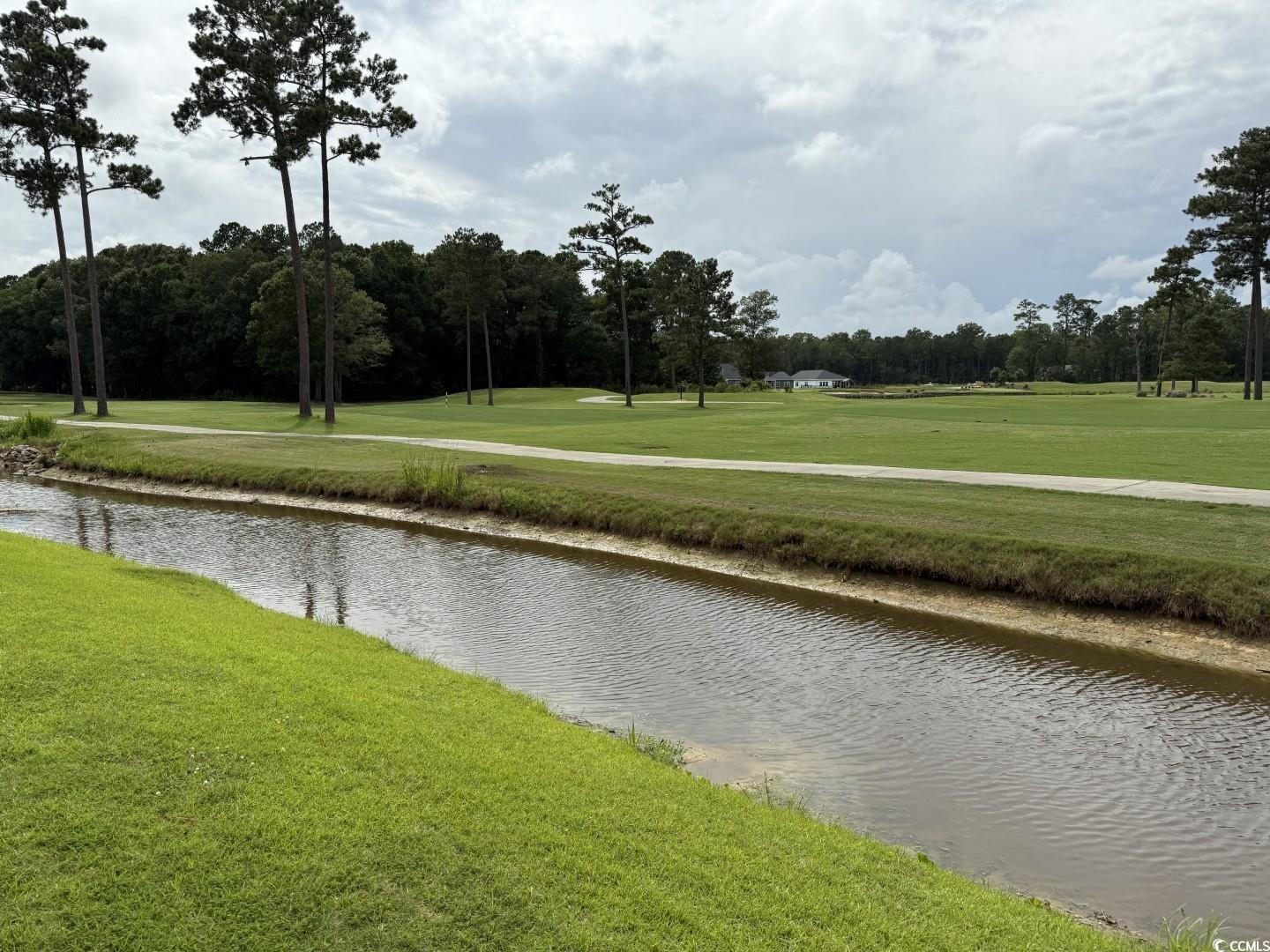 256 Connemara Dr. Property Photo 39