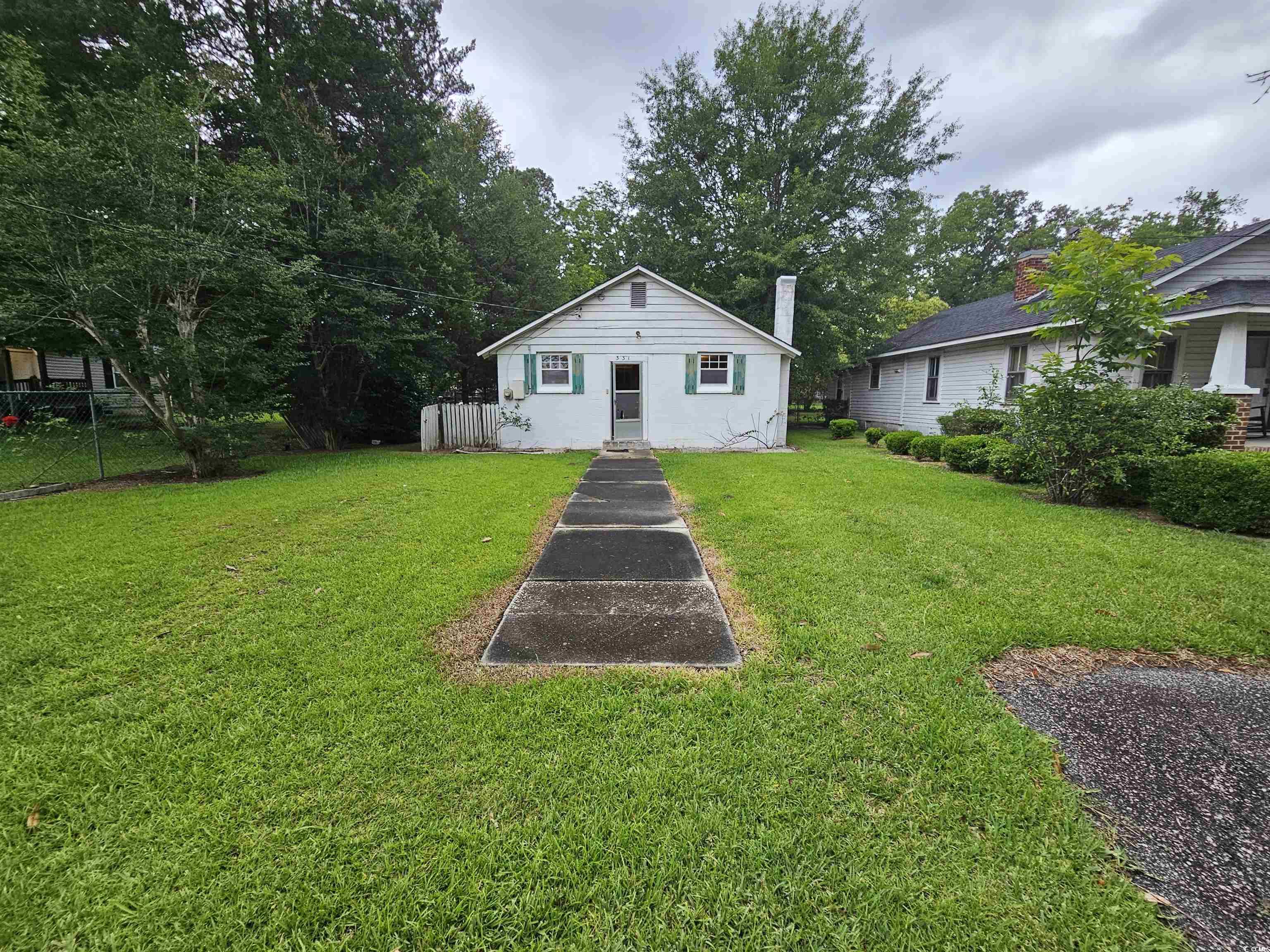 331 Dixon St.