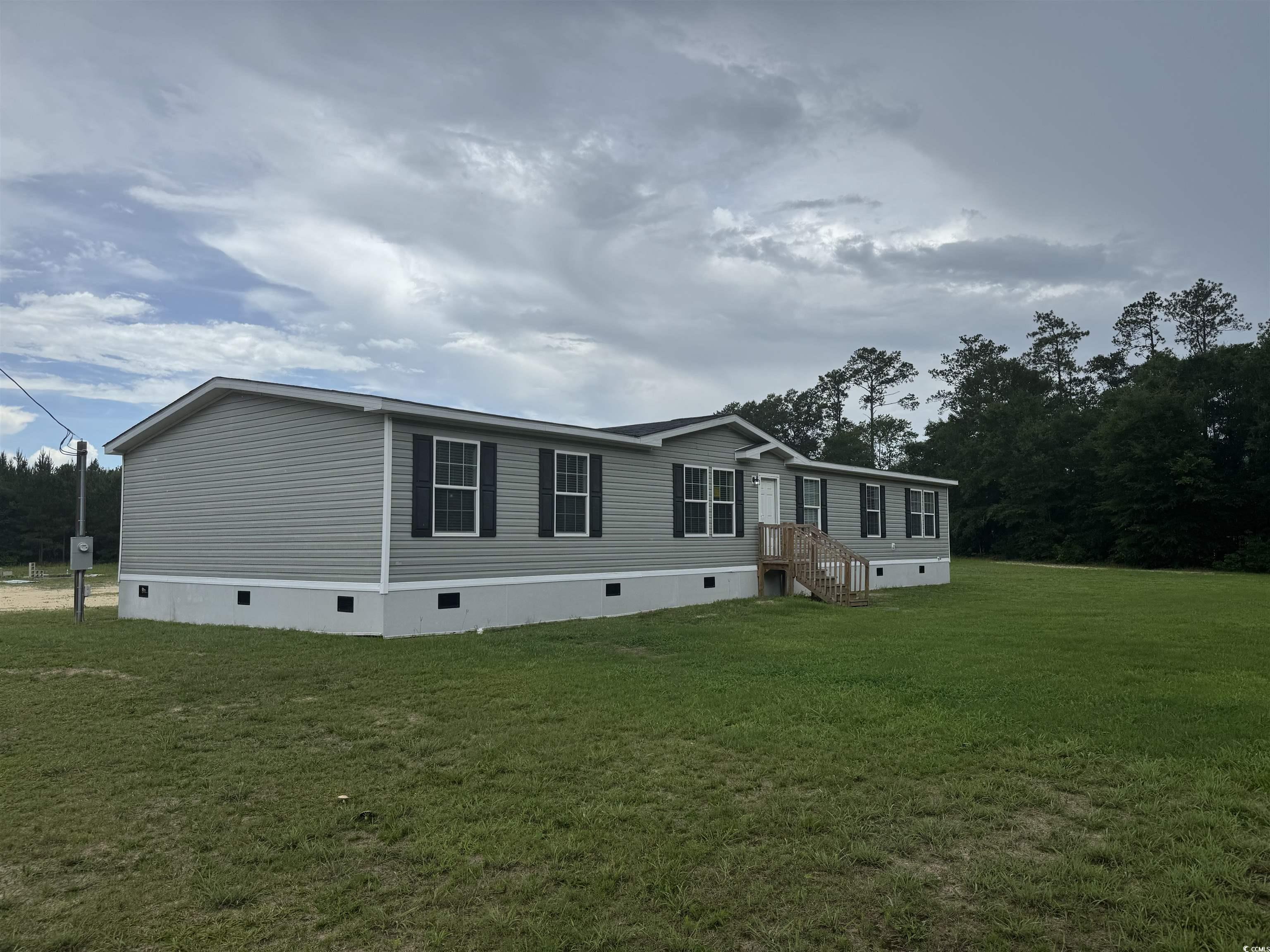 71 Mohican Dr. Property Photo 1