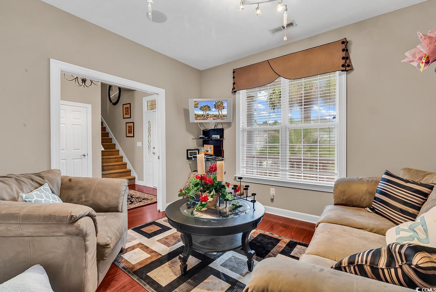 105 Willow Bay Dr. Property Photo 6