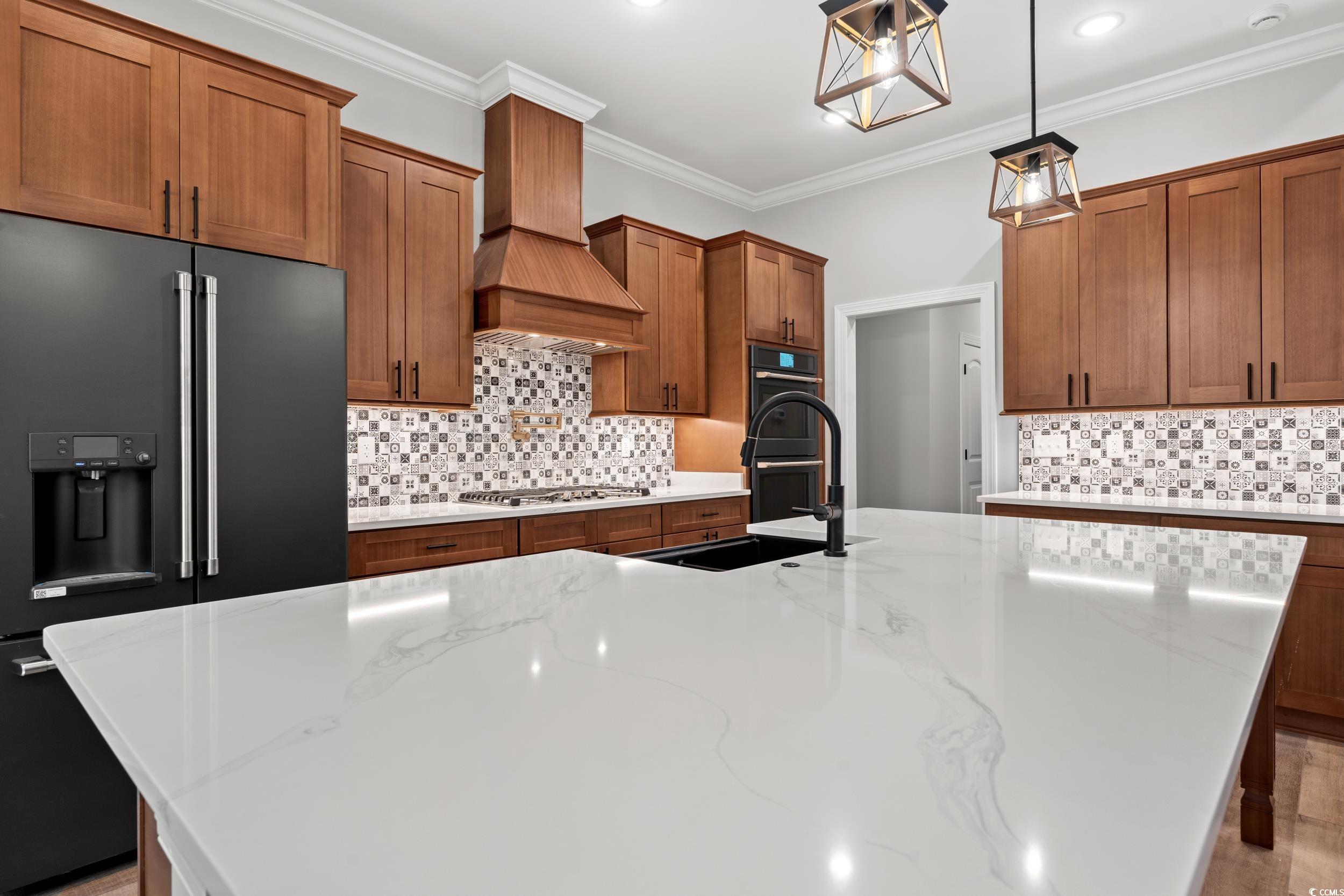 8016 Old Reaves Ferry Rd. Property Photo 9