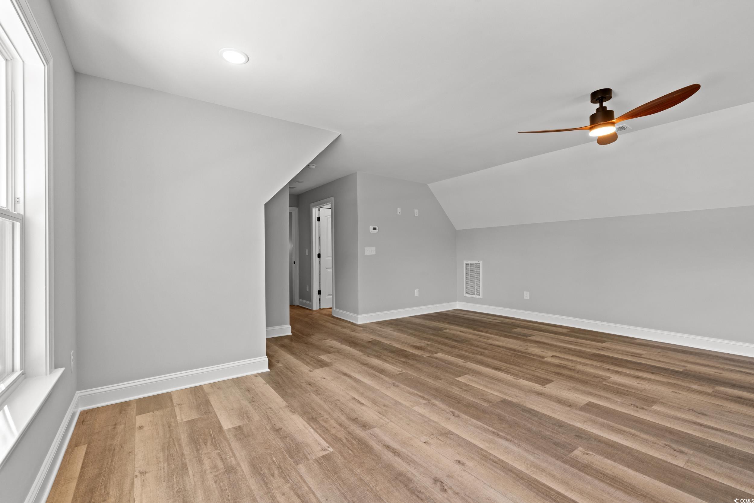 8016 Old Reaves Ferry Rd. Property Photo 24