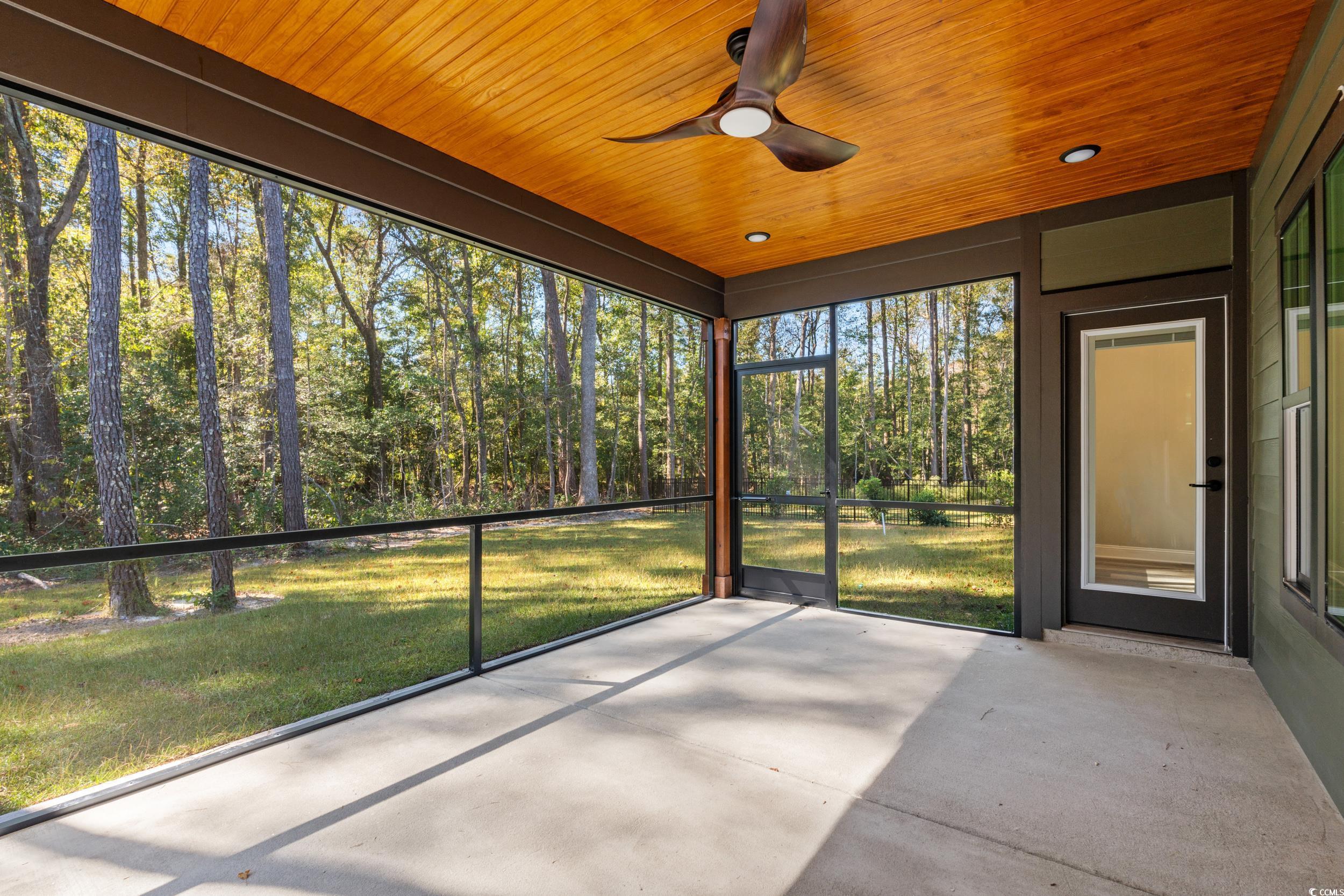 8016 Old Reaves Ferry Rd. Property Photo 31