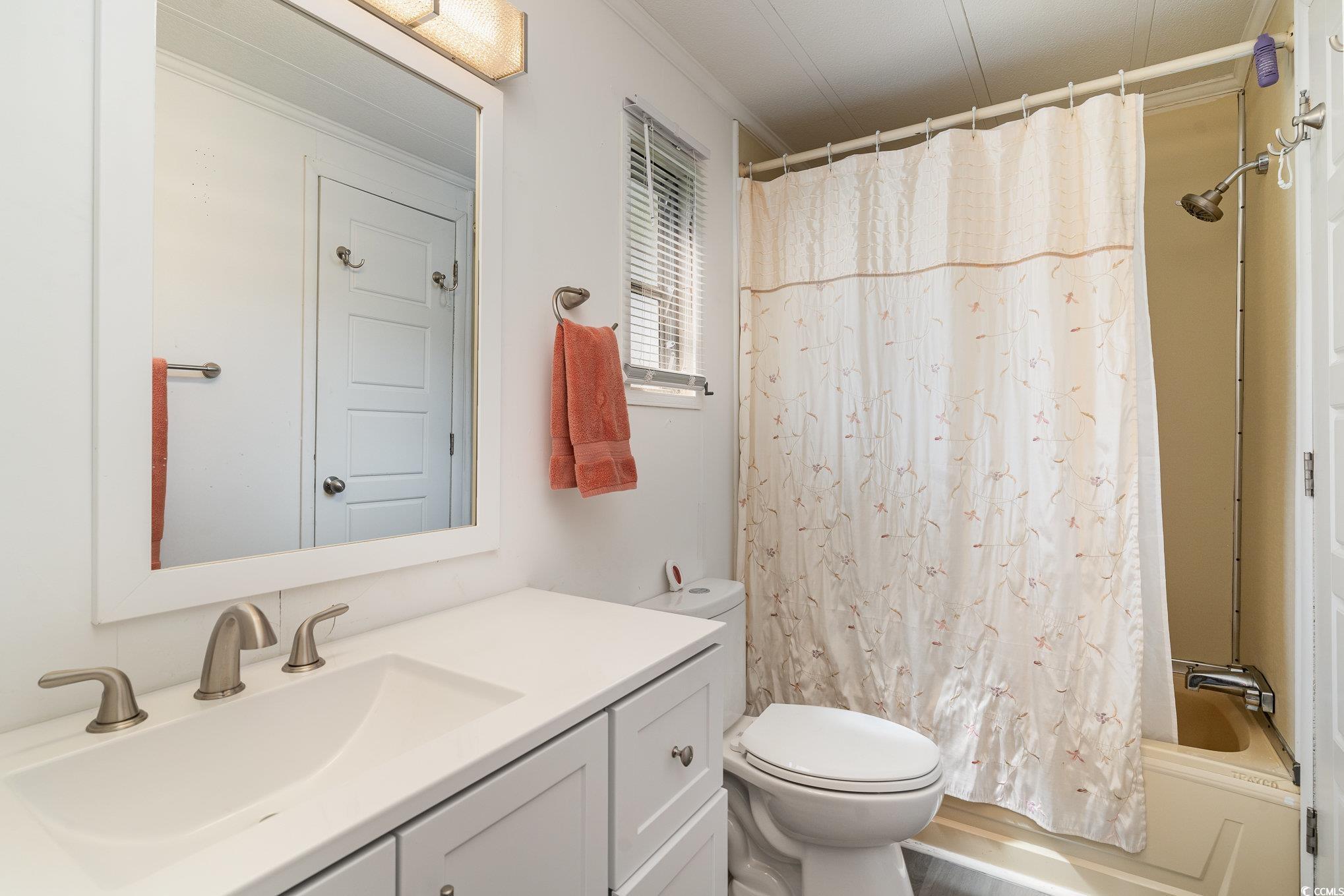 121 Queens Rd. Property Photo 7