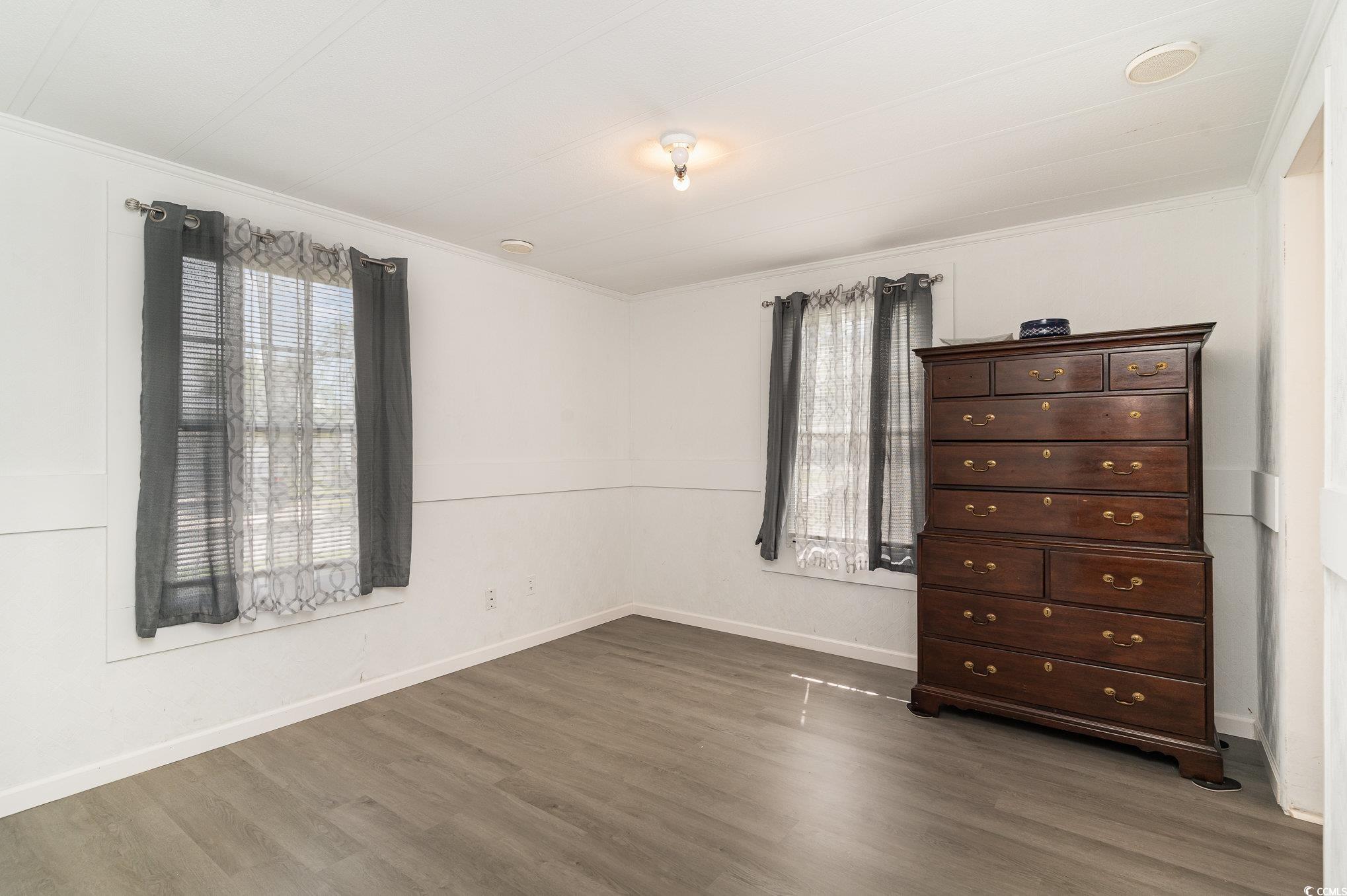 121 Queens Rd. Property Photo 10