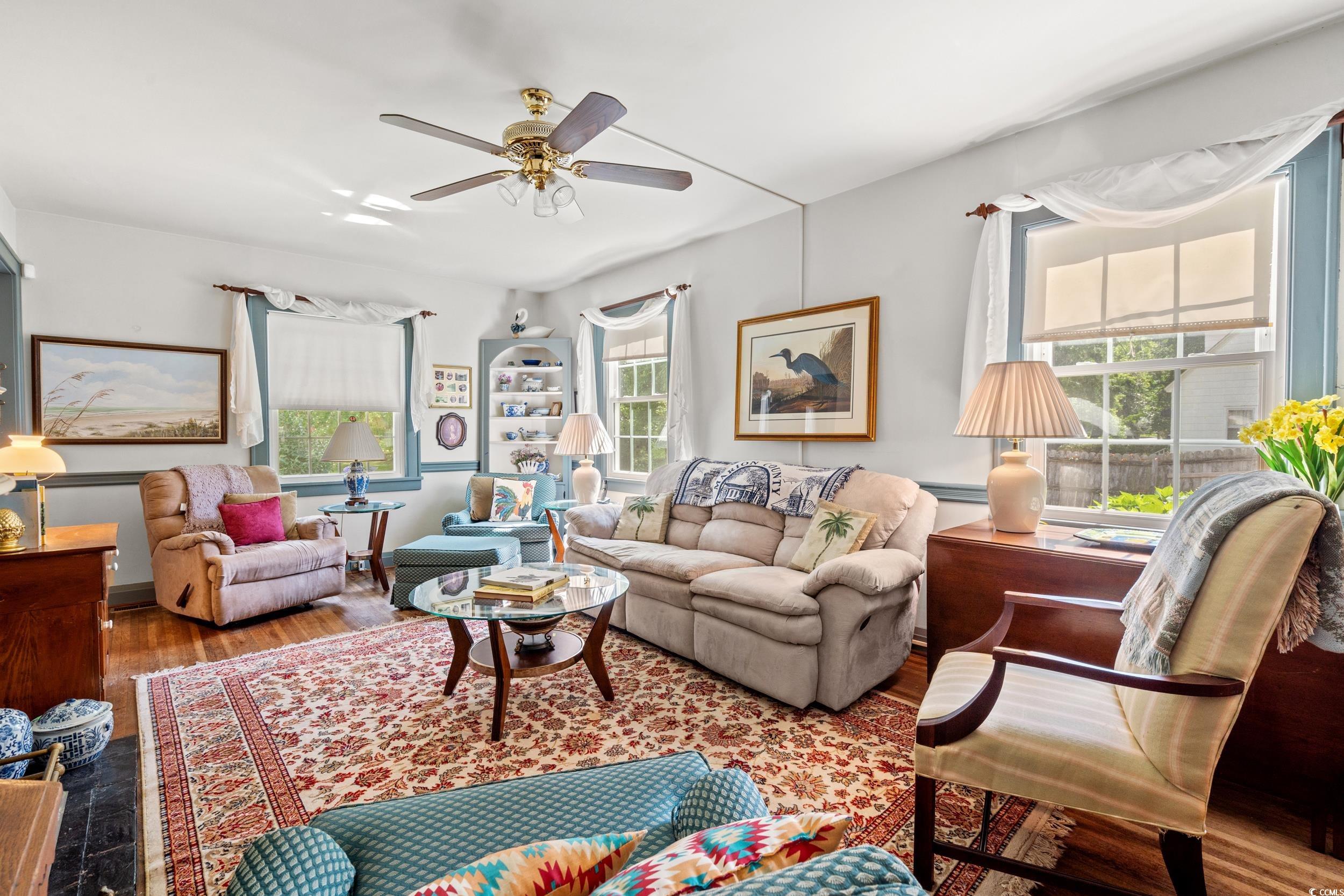 401 Harmon Park Blvd. Property Photo 2